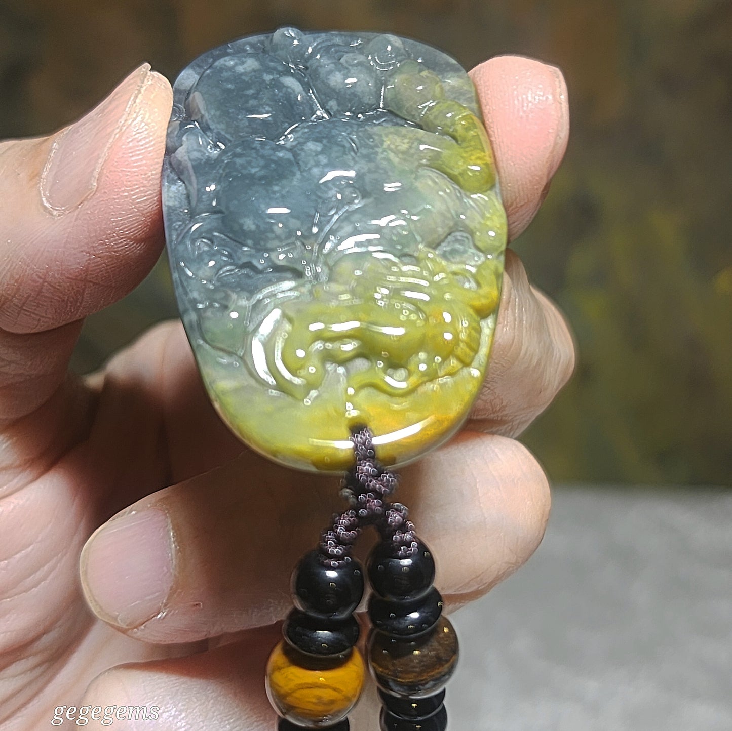 Premium Type A Yellow Jadeite blue green Ruyi Qilin Jade pendant (with certificate) 优质翡翠黄翡蓝绿如意麒麟吊坠(带证书)