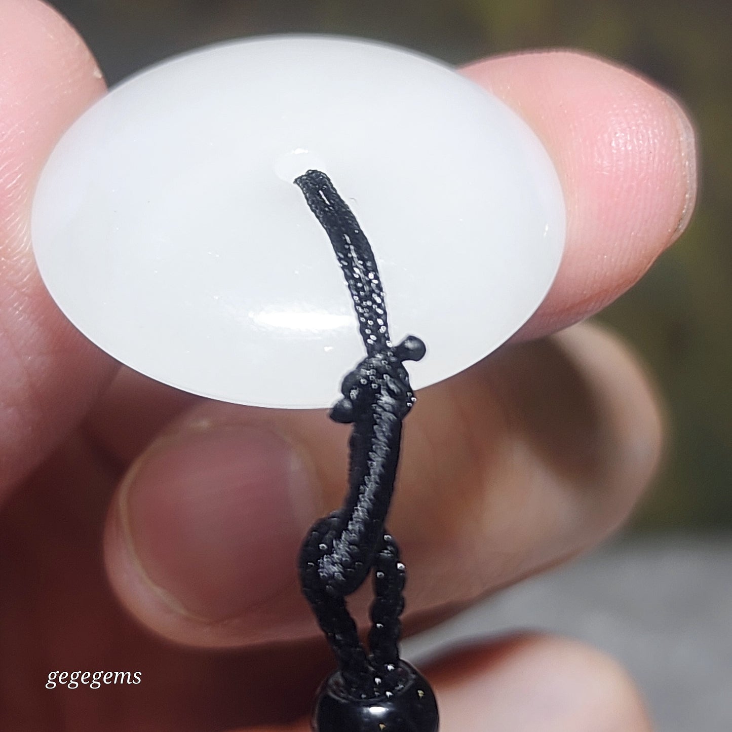 29.5mm Premium White Nephrite Jade Donut pendant [Natural Crystal] 优质润白和田玉平安扣吊坠