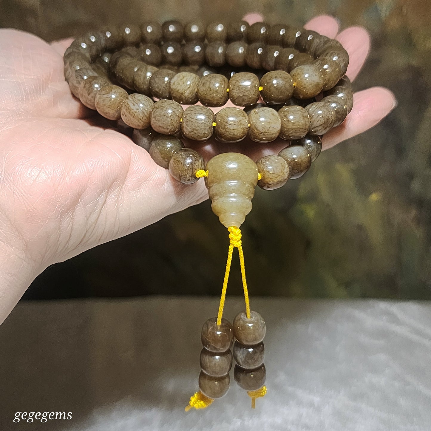 Gegegems 9.6mm premium Nephrite caramel brown traditional old style bead 108 mala necklace (with certificate) 精品且末糖老型珠念珠项链(带证书)