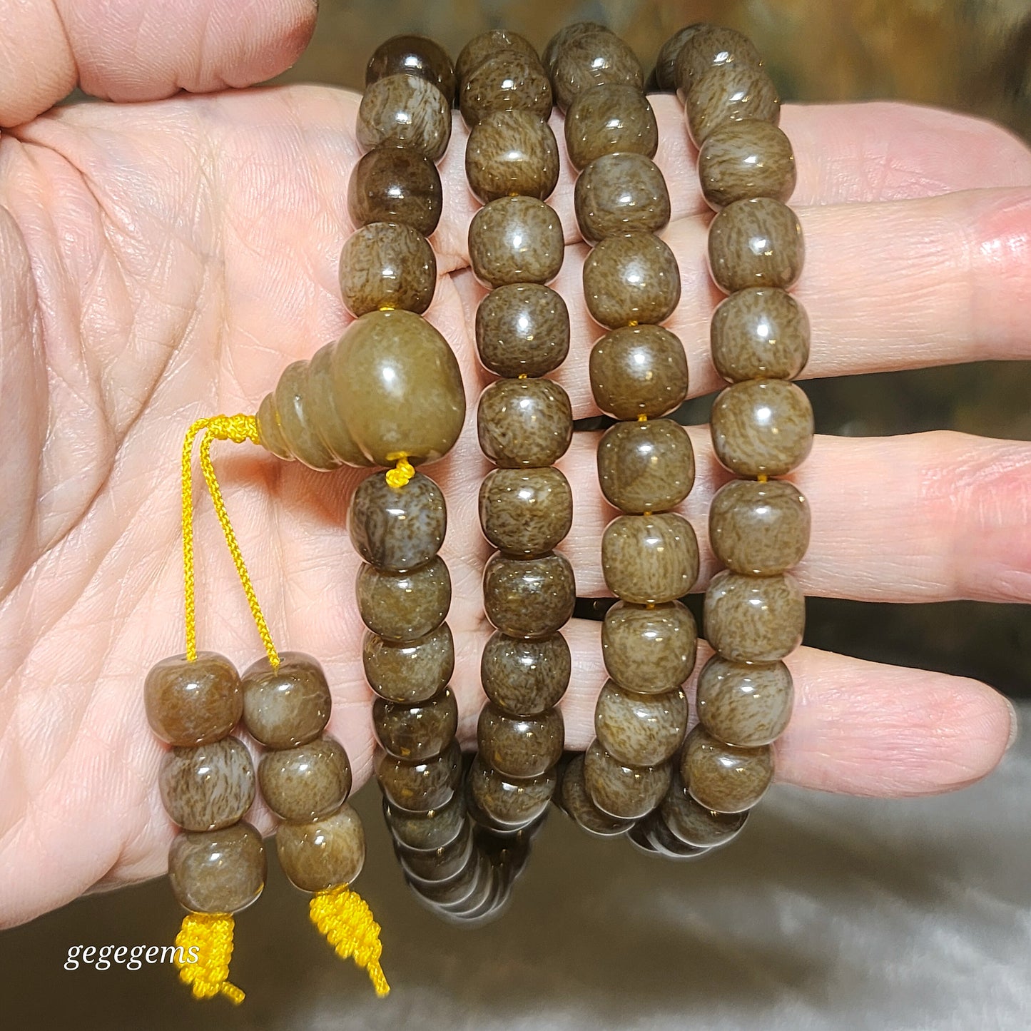 Gegegems 9.6mm premium Nephrite caramel brown traditional old style bead 108 mala necklace (with certificate) 精品且末糖老型珠念珠项链(带证书)