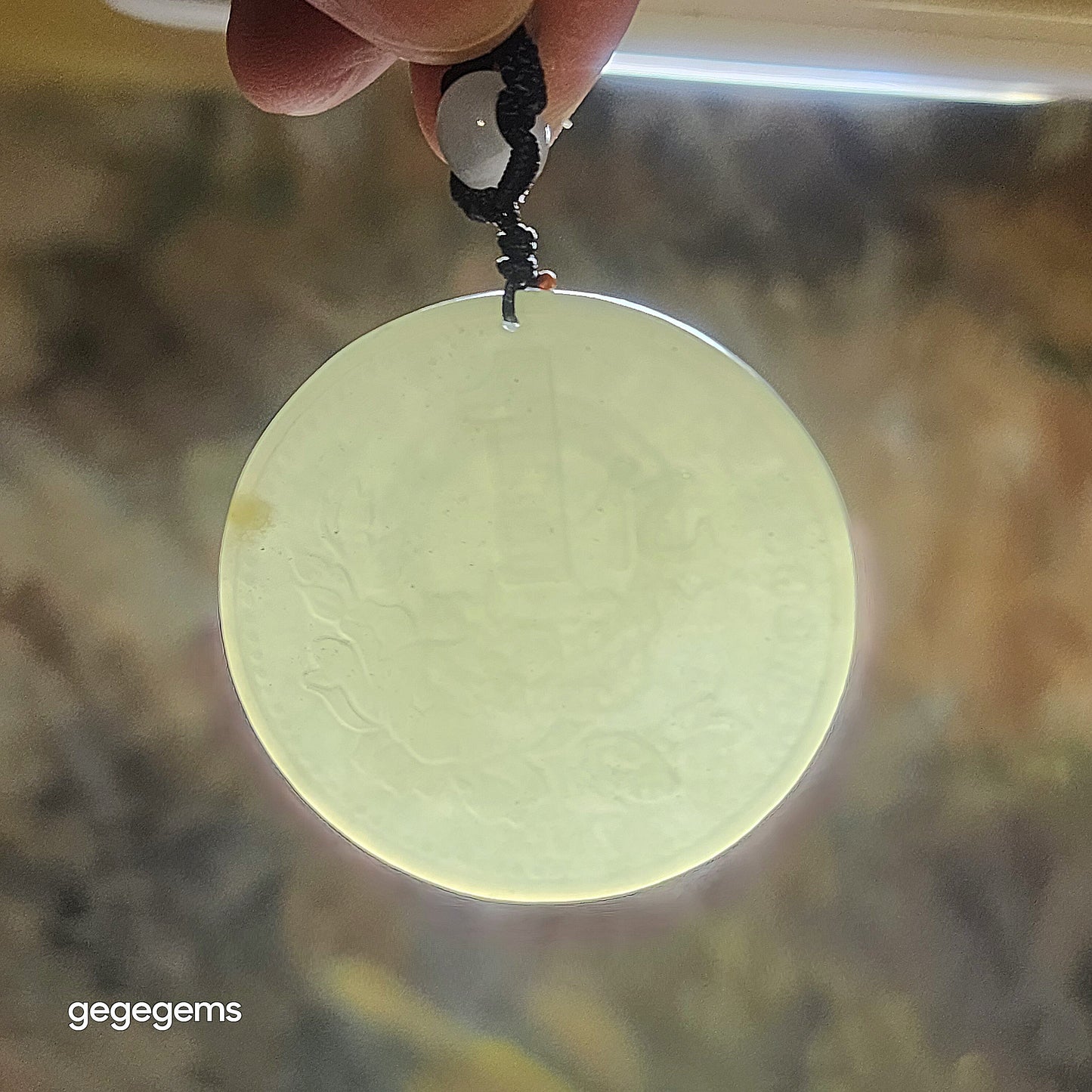 Premium Nephrite light green with a bit of smoky purple Hundred Million Lucky Charm Jade pendant (with certificate) 优质和田玉青白带小许烟紫一亿幸运符吊坠(带证书)