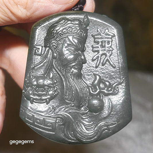 Premium Nephrite light blue green caramel brown Guan Gong (Guan Yu) Pi Xiu Good Luck pendant (with certificate) 优质和田玉且末糖浅绿蓝调关公(关羽)貔貅多福吊坠(带证书)