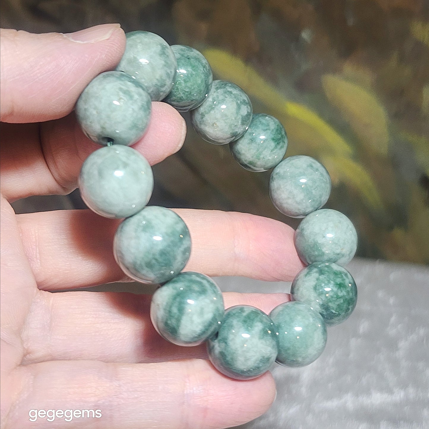 [Reserved C] 16mm Natural untreated Type A Jadeite light green "floating flowers" Jade bracelet (with certificate) 翡翠浅青绿飘花手链(带证书) #2