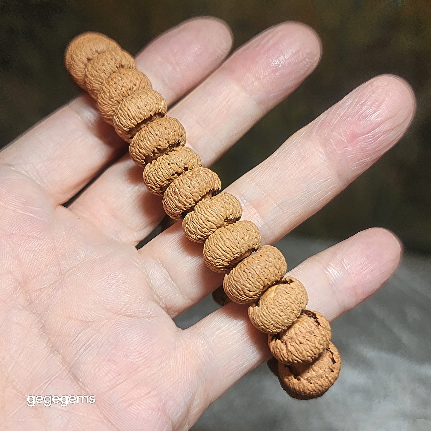 14mm "Mo Pan Lotus Bodhi" natural Nan Hong, Hubei Turquoise and  Butterscotch Amber bracelet 满包磨盘莲花菩提配南红原矿湖北松石蜜腊手链
