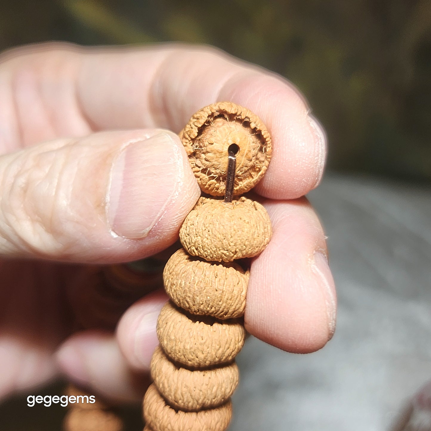 14mm "Mo Pan Lotus Bodhi" natural Nan Hong, Hubei Turquoise and  Butterscotch Amber bracelet 满包磨盘莲花菩提配南红原矿湖北松石蜜腊手链