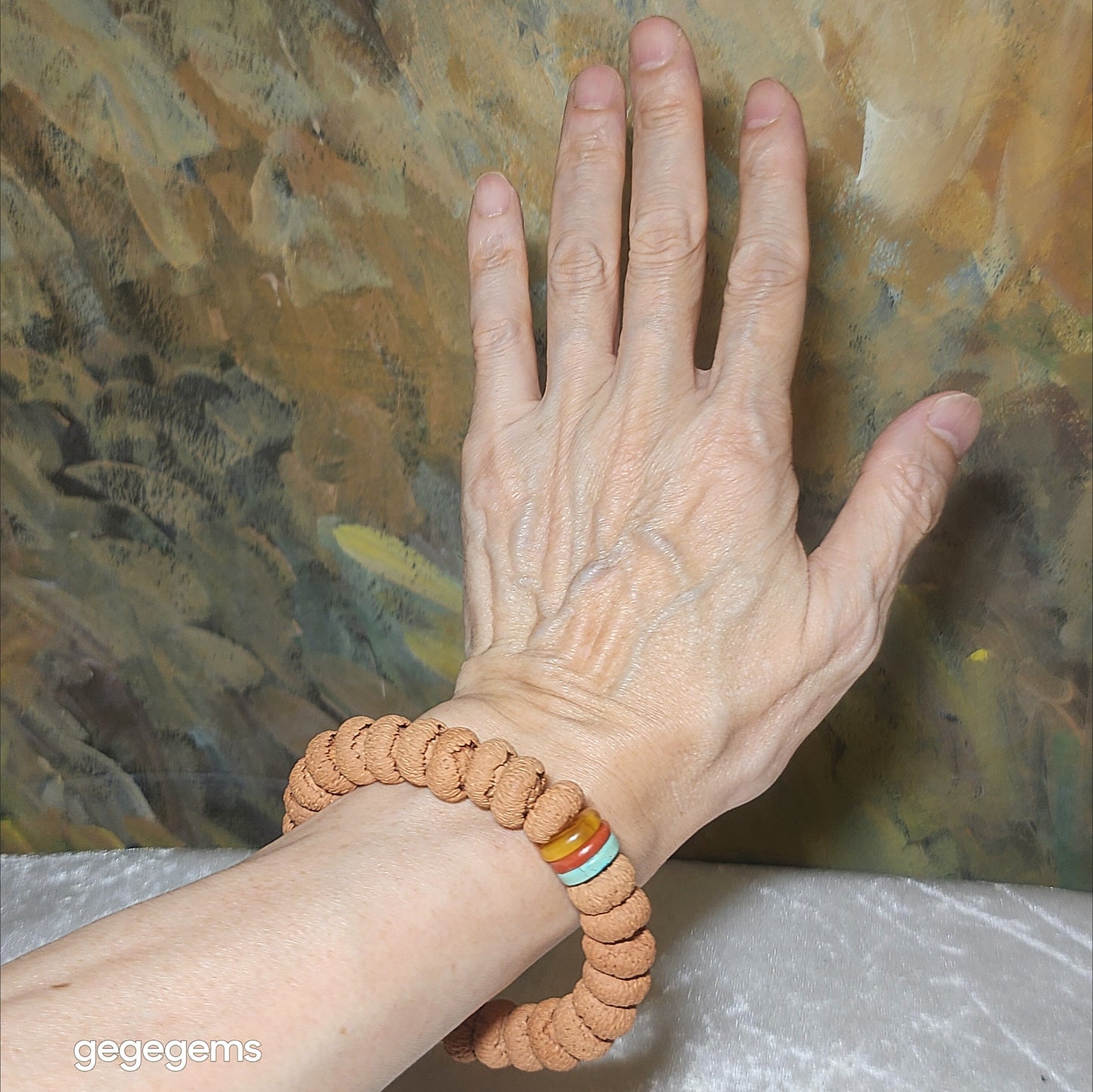 14mm "Mo Pan Lotus Bodhi" natural Nan Hong, Hubei Turquoise and  Butterscotch Amber bracelet 满包磨盘莲花菩提配南红原矿湖北松石蜜腊手链