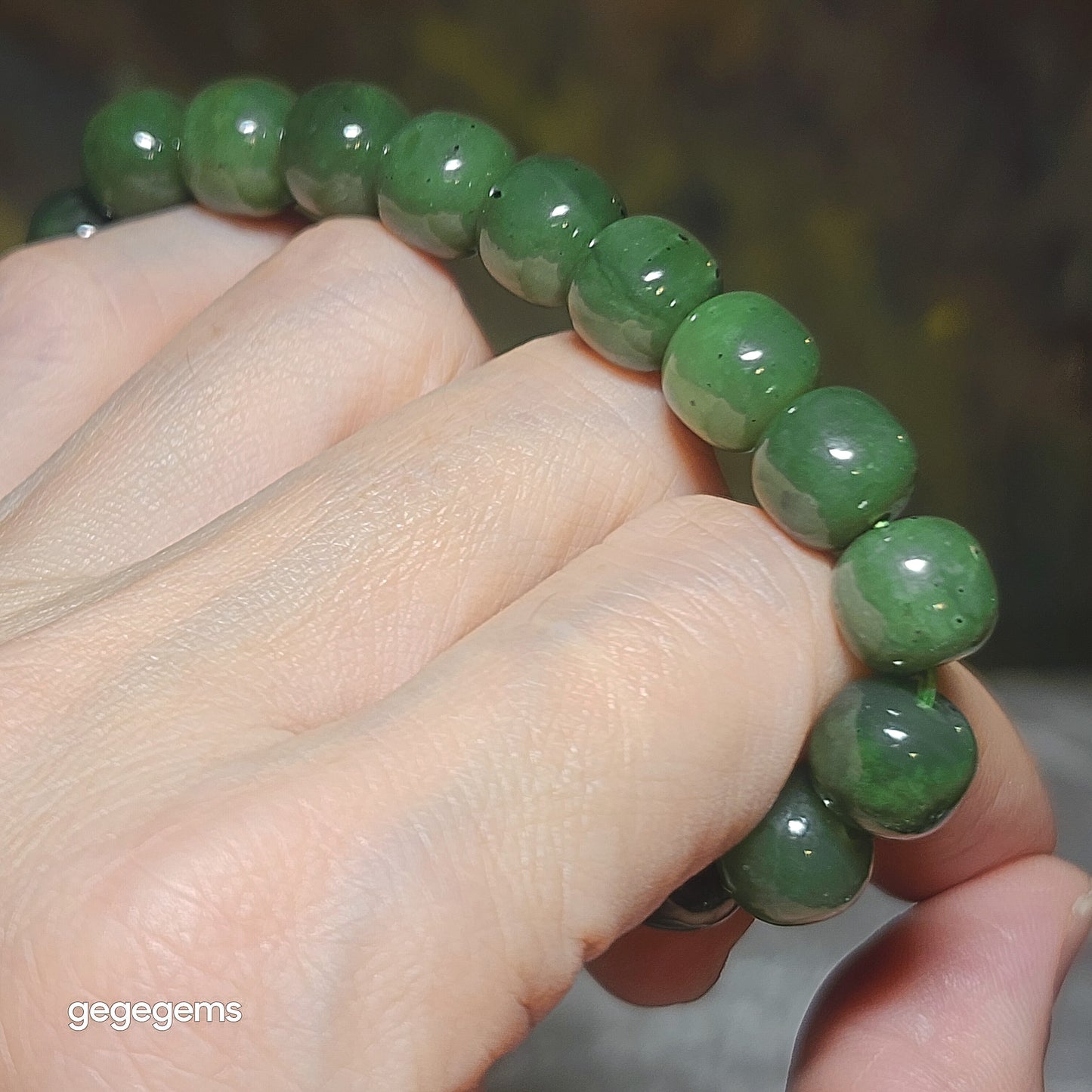 Gegegems premium 10mm Nephrite green traditional old style beads Jade bracelet (with certificate) 优质和田玉碧绿老型珠手链(带证书) #8