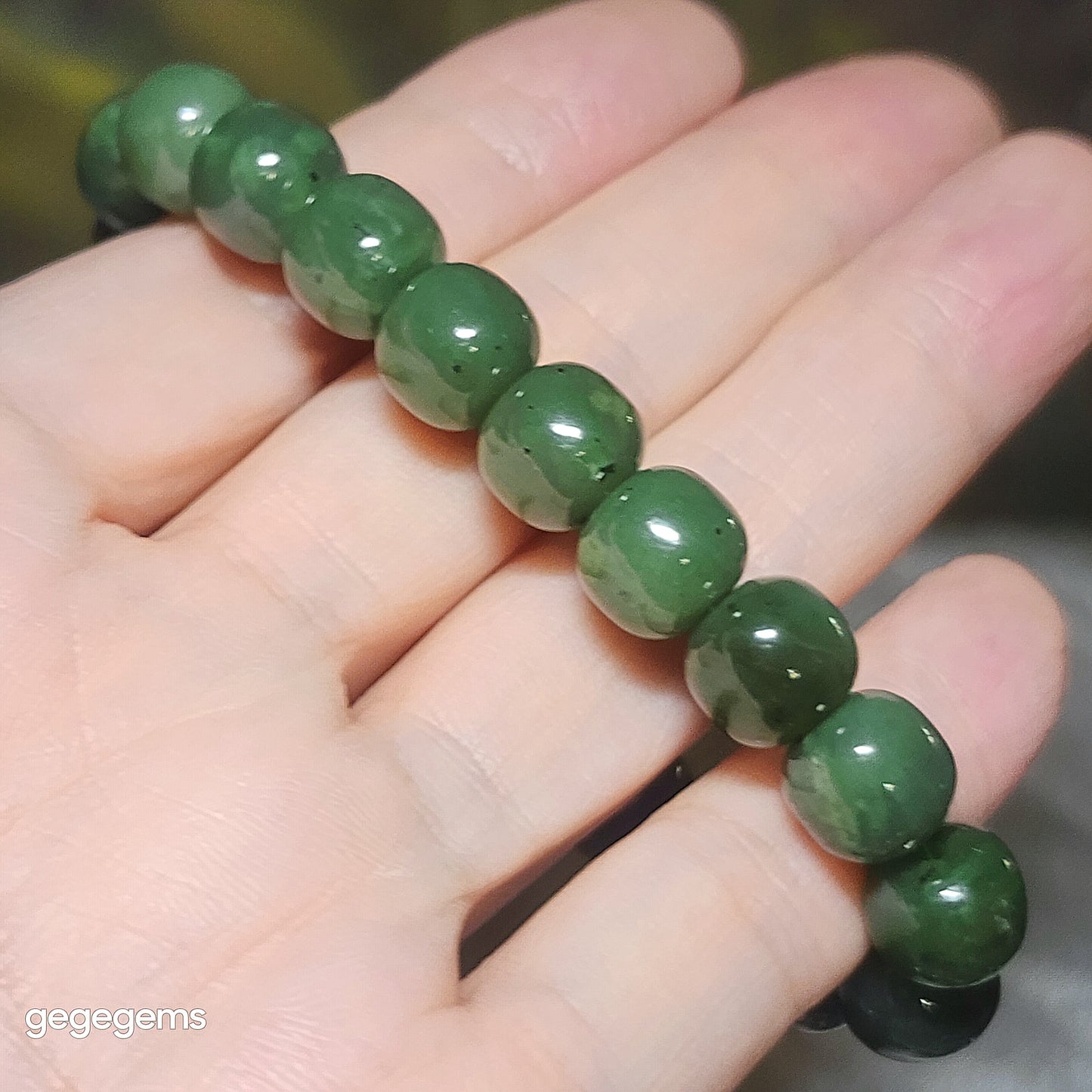 Gegegems premium 10mm Nephrite green traditional old style beads Jade bracelet (with certificate) 优质和田玉碧绿老型珠手链(带证书) #8
