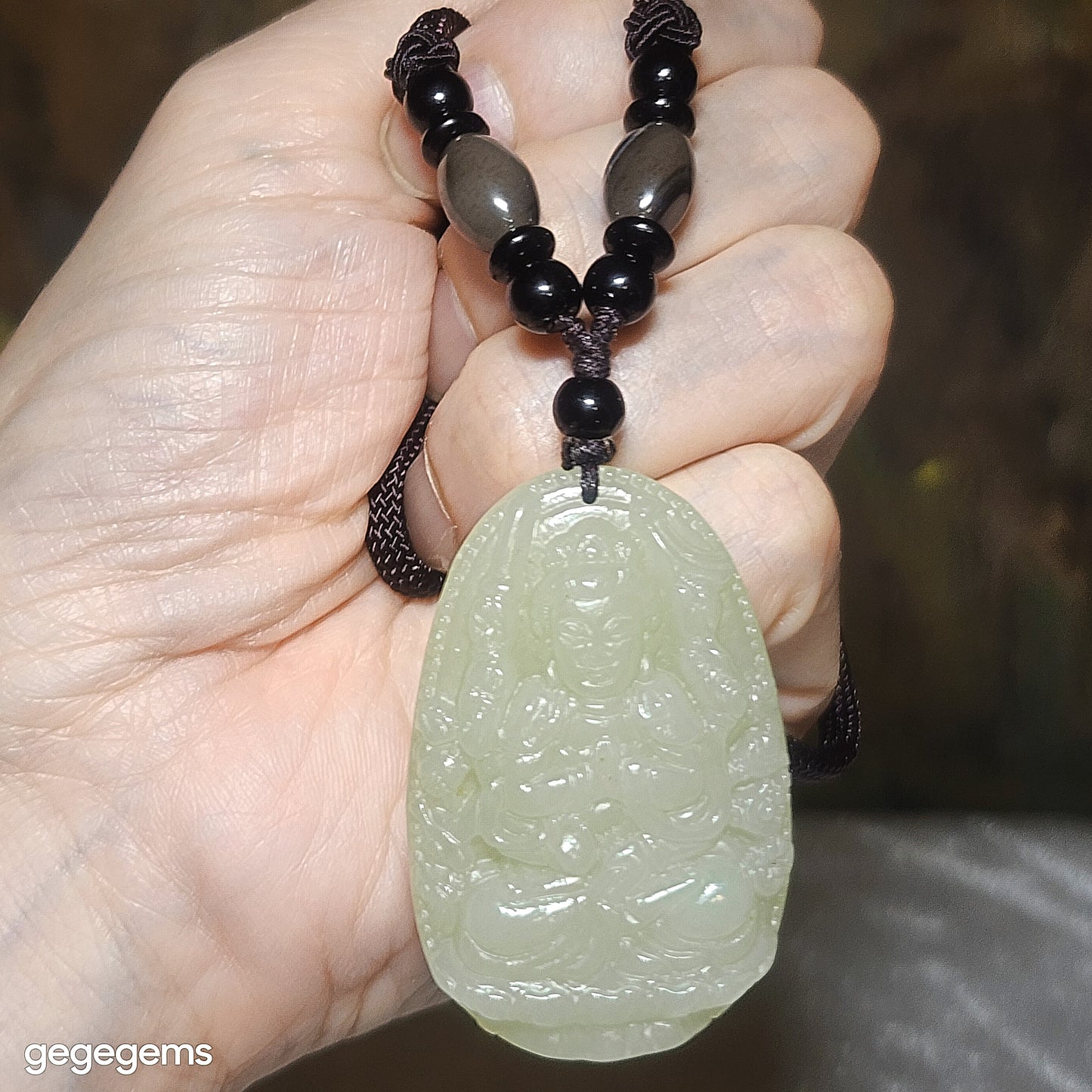 Gegegems premium Nephrite light yellowish green Thousand Hands Guan Yin Jade pendant (with certificate) 优质和田玉且末浅青黃千手观音(生肖鼠守护神)吊坠(带证书)
