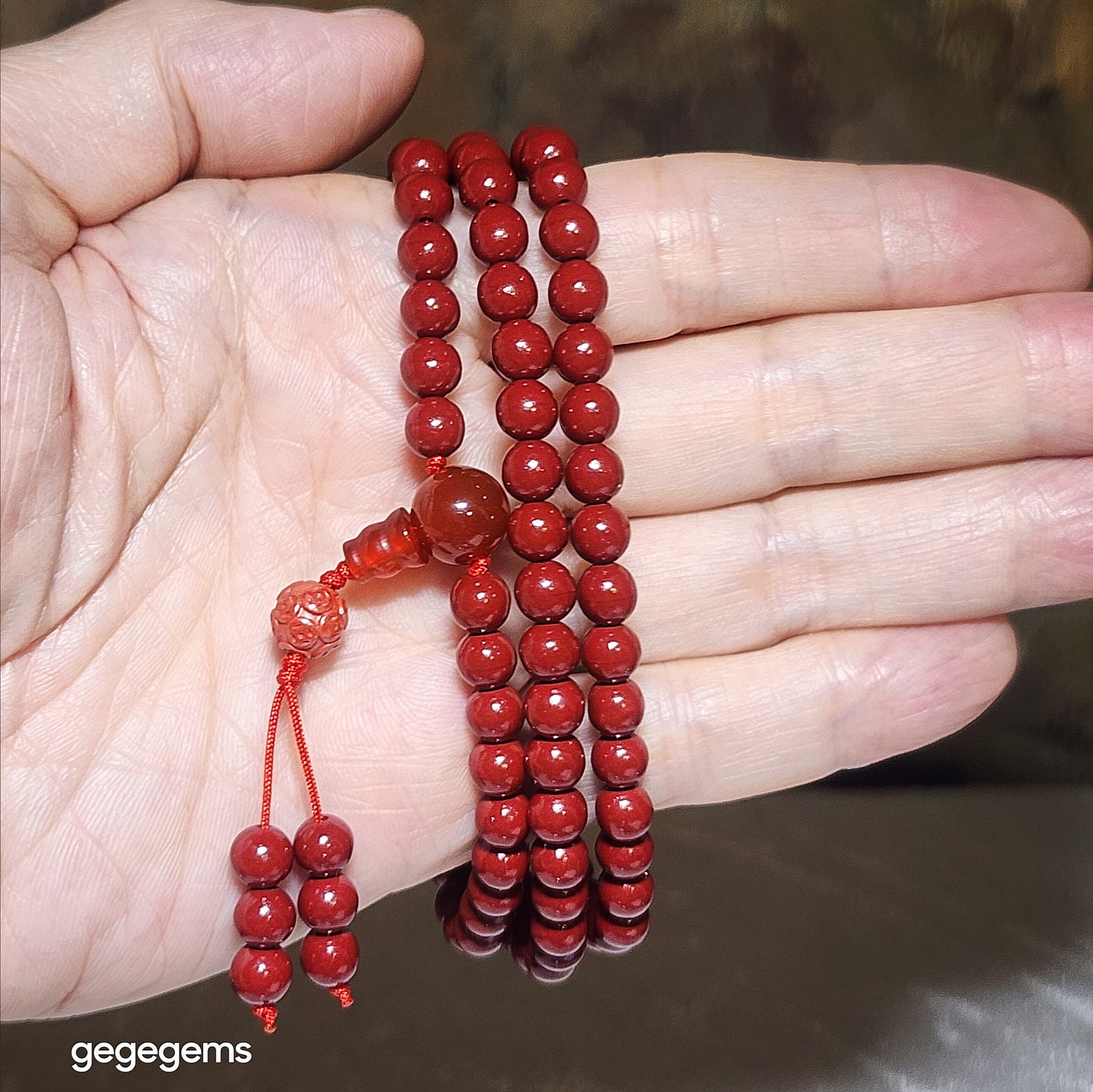 Premium Cinnabar beads 6.2mm 108 & 7.5mm carved Copper Coins and Red Agate Hulu centrepiece necklace 优质原矿朱砂108念珠项链配朱砂雕刻铜钱红玛瑙三通