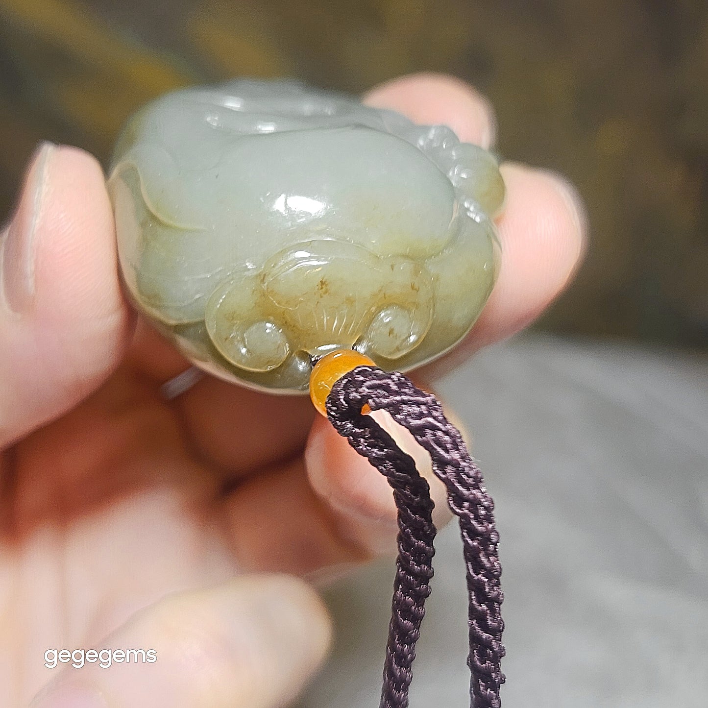 Premium Nephrite caramel brown light green good greasiness Elephant Monkey Bat Jade pendant (with certificate) 优质和田玉且末糖青白油润大象猴子蝙蝠吊坠(带证书)