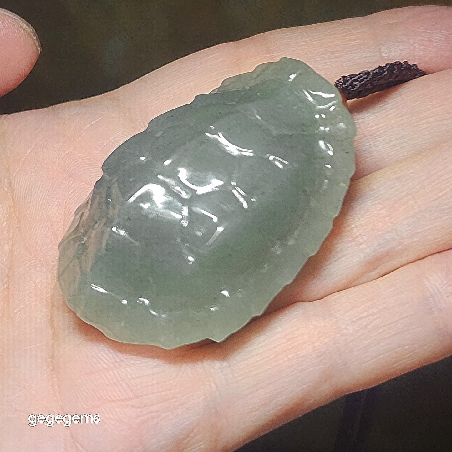 Premium Nephrite Qinghua (black & white) light yellow green hue 3 dimensional The Richest Fu Jia Tian Xia pendant (with certificate) 精品和田玉且末青花(黑白)微黄绿立体富甲天下吊坠(带证书)