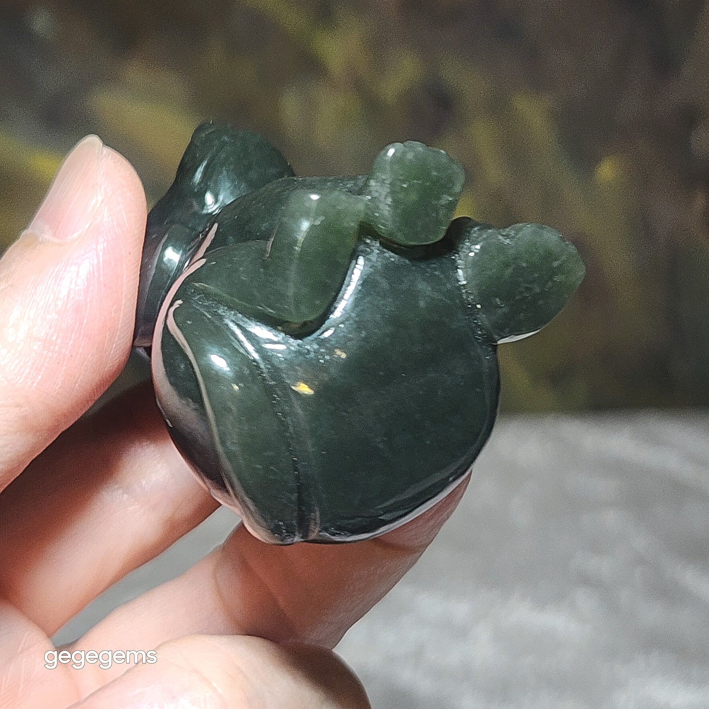 Premium Nephrite blue green good greasiness 3 dimensional Dog display home decor handheld (with certificate) 和田玉且末蓝绿油润立体旺财小狗茶宠小摆件手把(带证书)