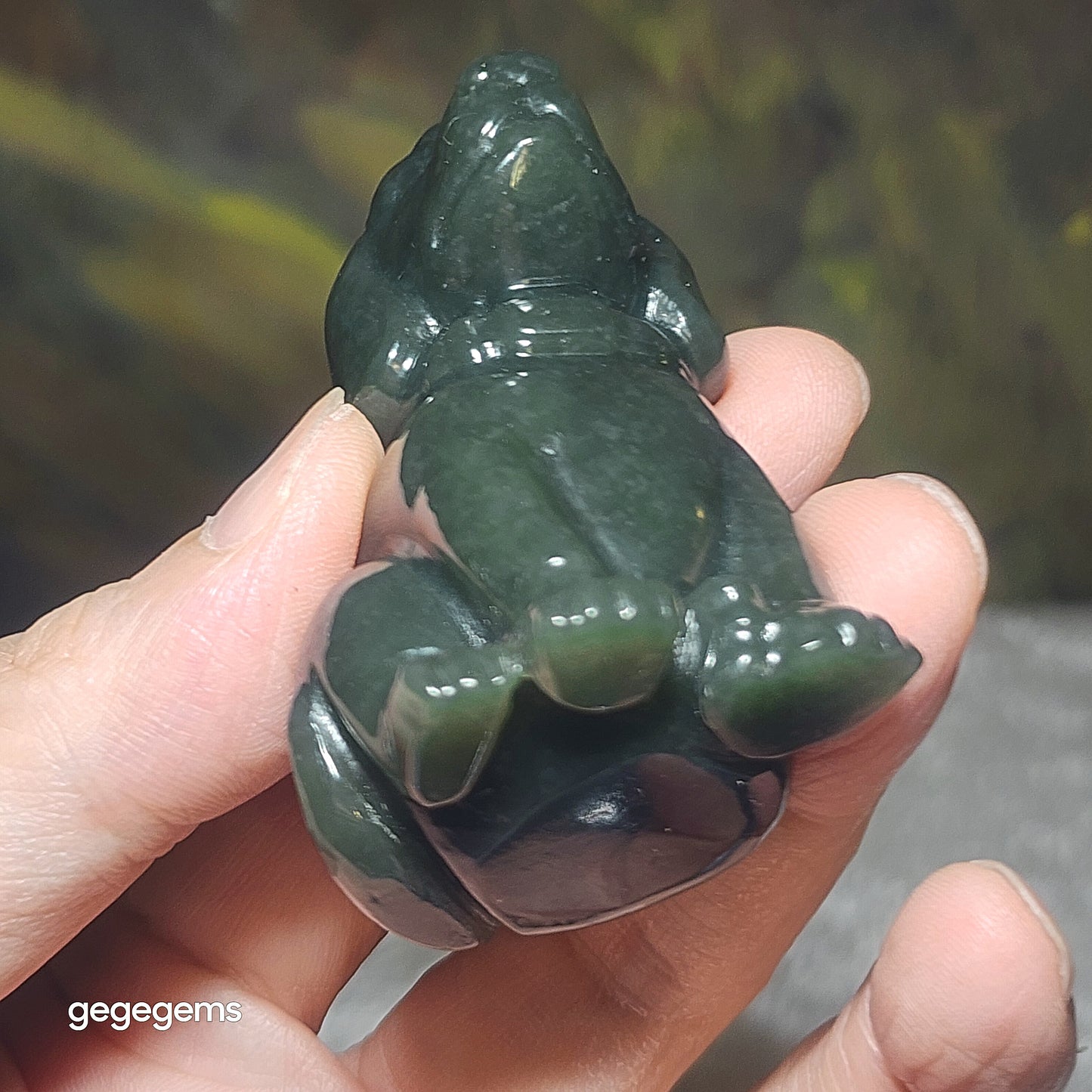 Premium Nephrite blue green good greasiness 3 dimensional Dog display home decor handheld (with certificate) 和田玉且末蓝绿油润立体旺财小狗茶宠小摆件手把(带证书)