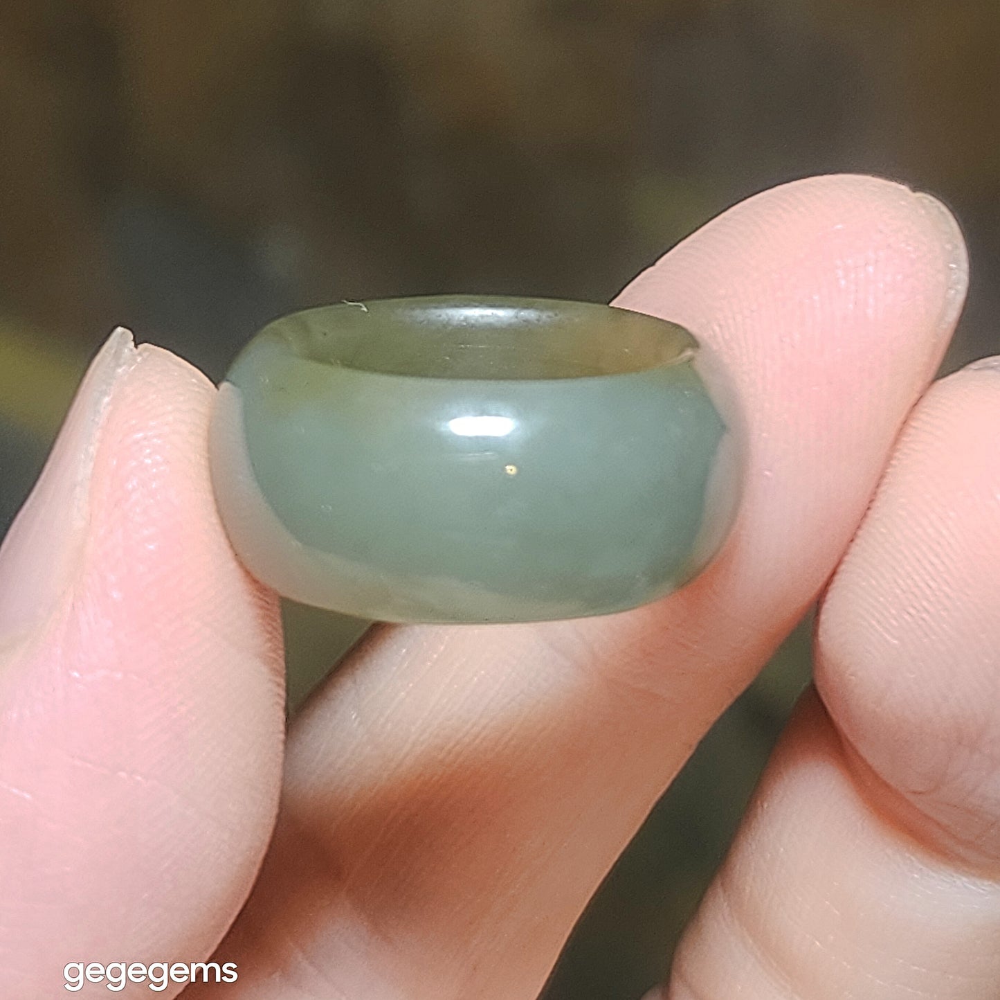 16.1mm Premium Nephrite caramel brown blue green good greasiness Jade ring (with certificate) 优质和田玉且末糖浅蓝绿油润戒指(带证书)