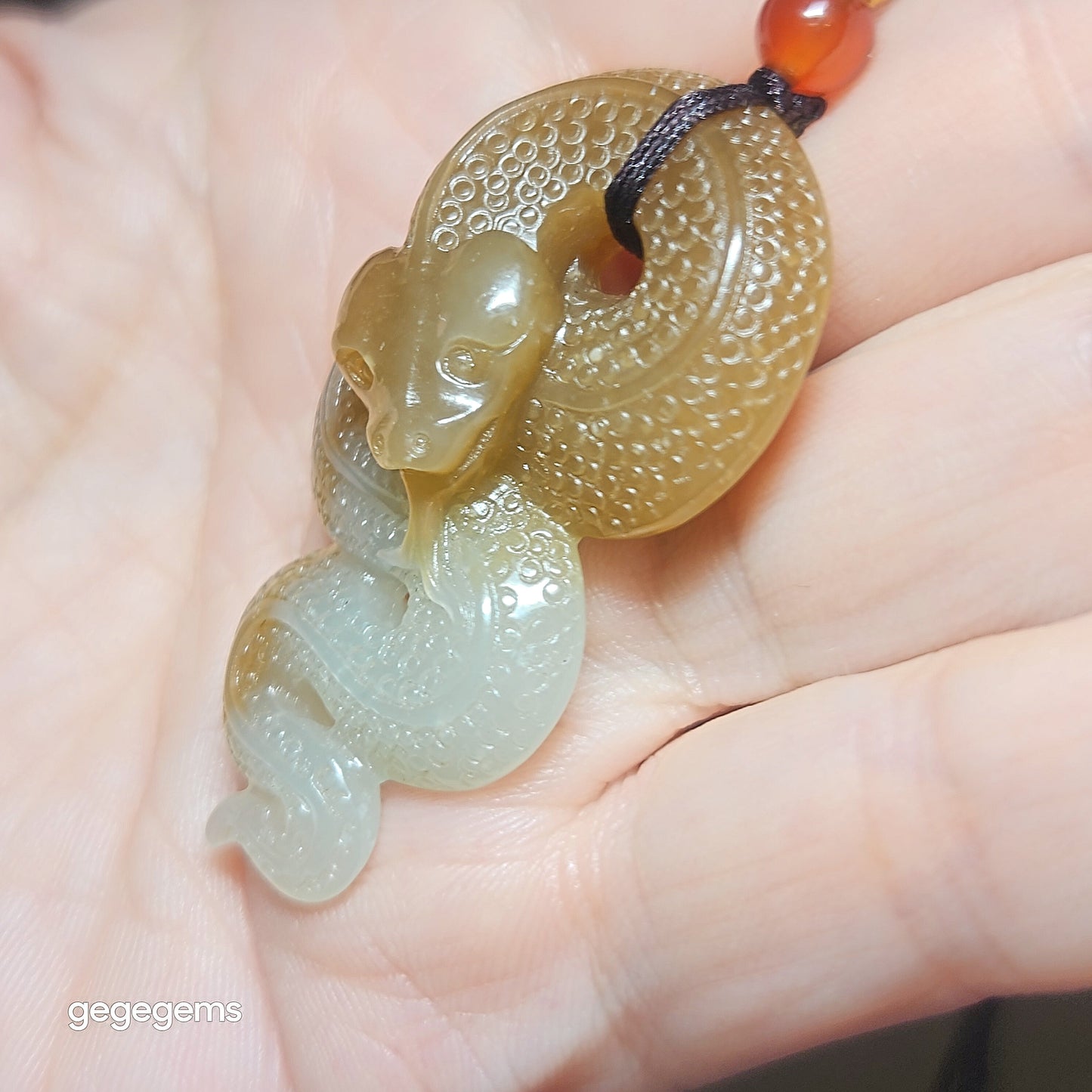 Premium Nephrite caramel brown warm white two tones Snake Jade pendant (with certificate) 优质和田玉且末糖暖白双色蛇吊坠(带证书)