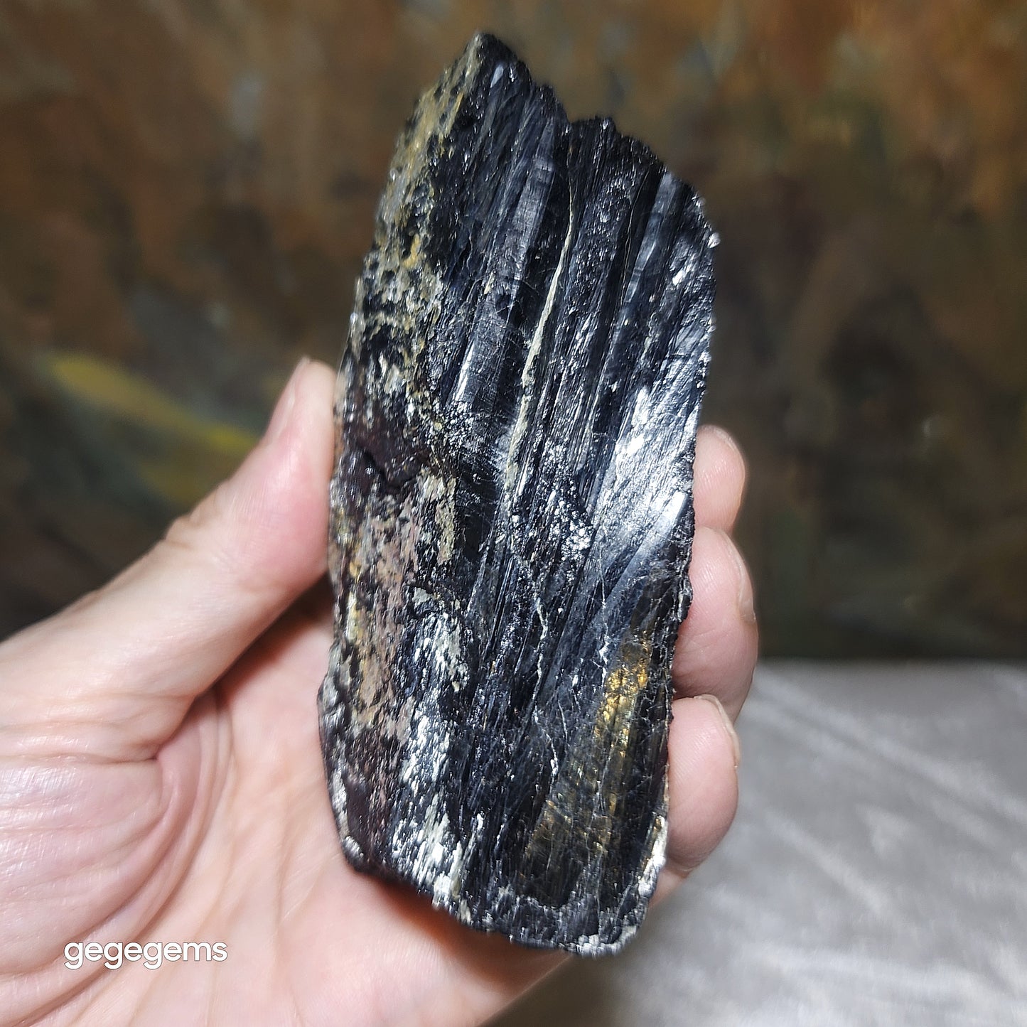 372g Raw Black Tourmaline with silvery Mica co-growth, very reflective surface handheld decor display [Natural Crystal] 天然黑碧玺原石带云母片超亮皮