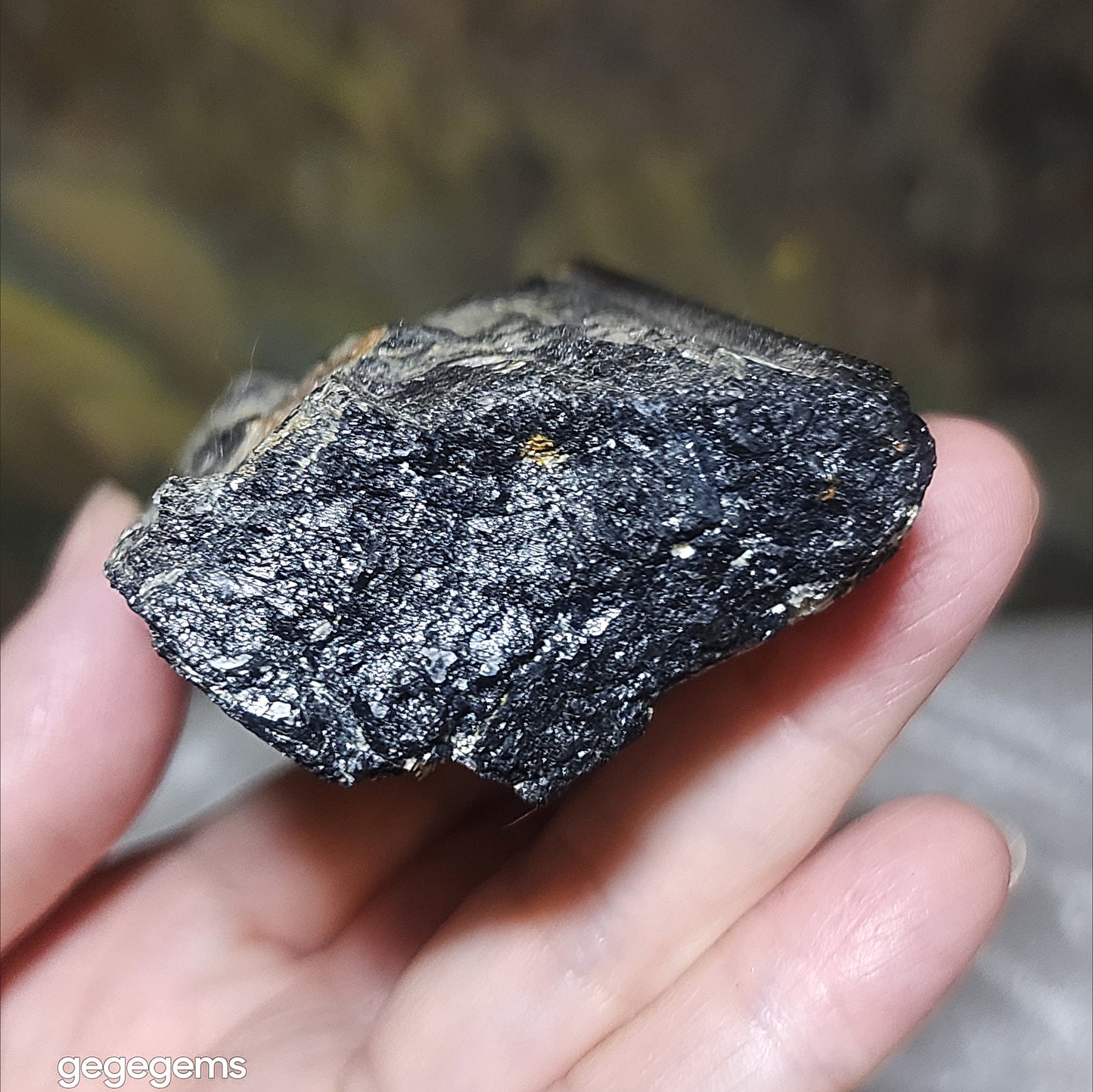 372g Raw Black Tourmaline with silvery Mica co-growth, very reflective surface handheld decor display [Natural Crystal] 天然黑碧玺原石带云母片超亮皮