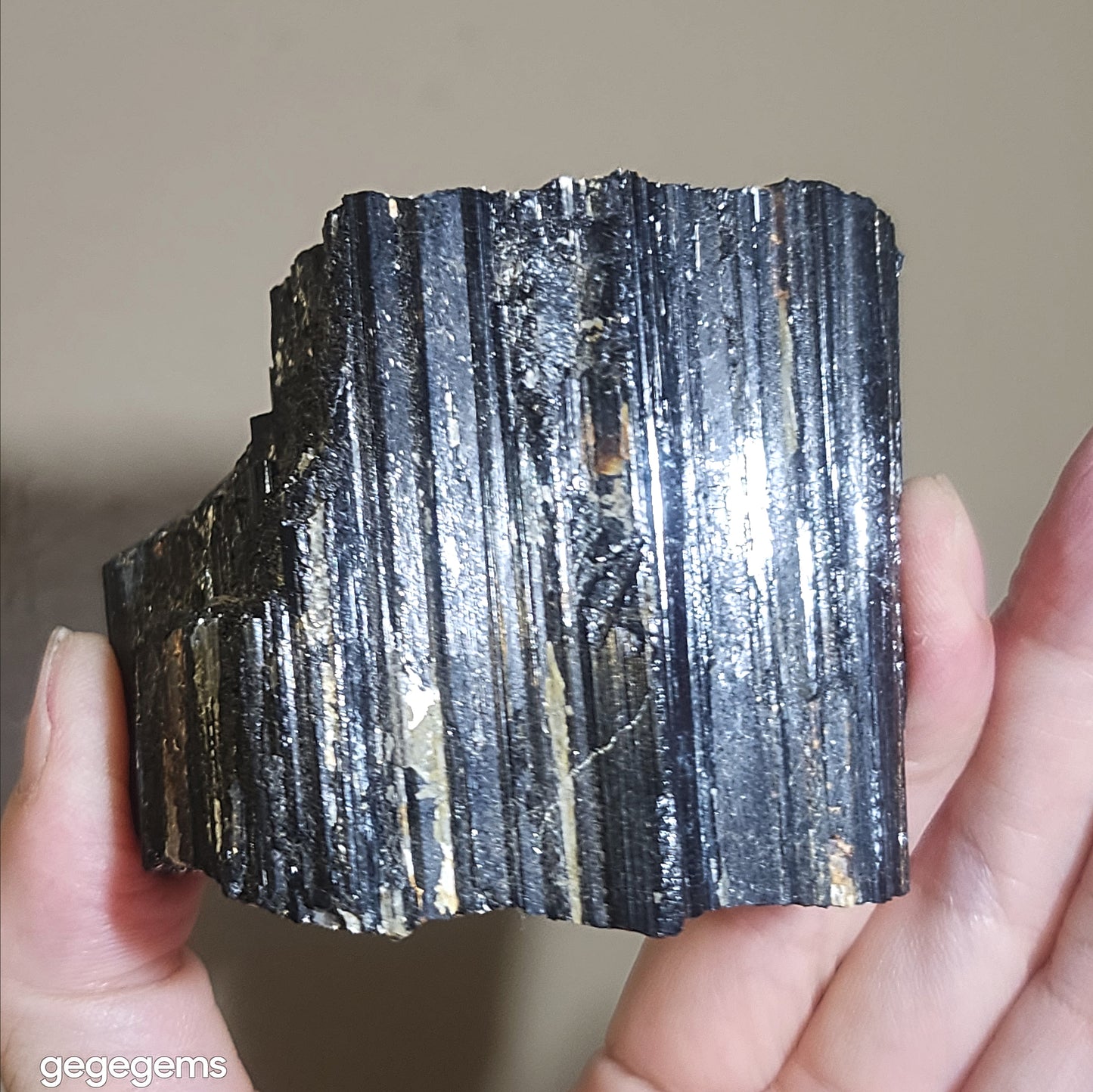 313g Raw Black Tourmaline with silvery Mica co-growth, very reflective surface handheld decor display [Natural Crystal] 天然黑碧玺原石带云母片超亮皮