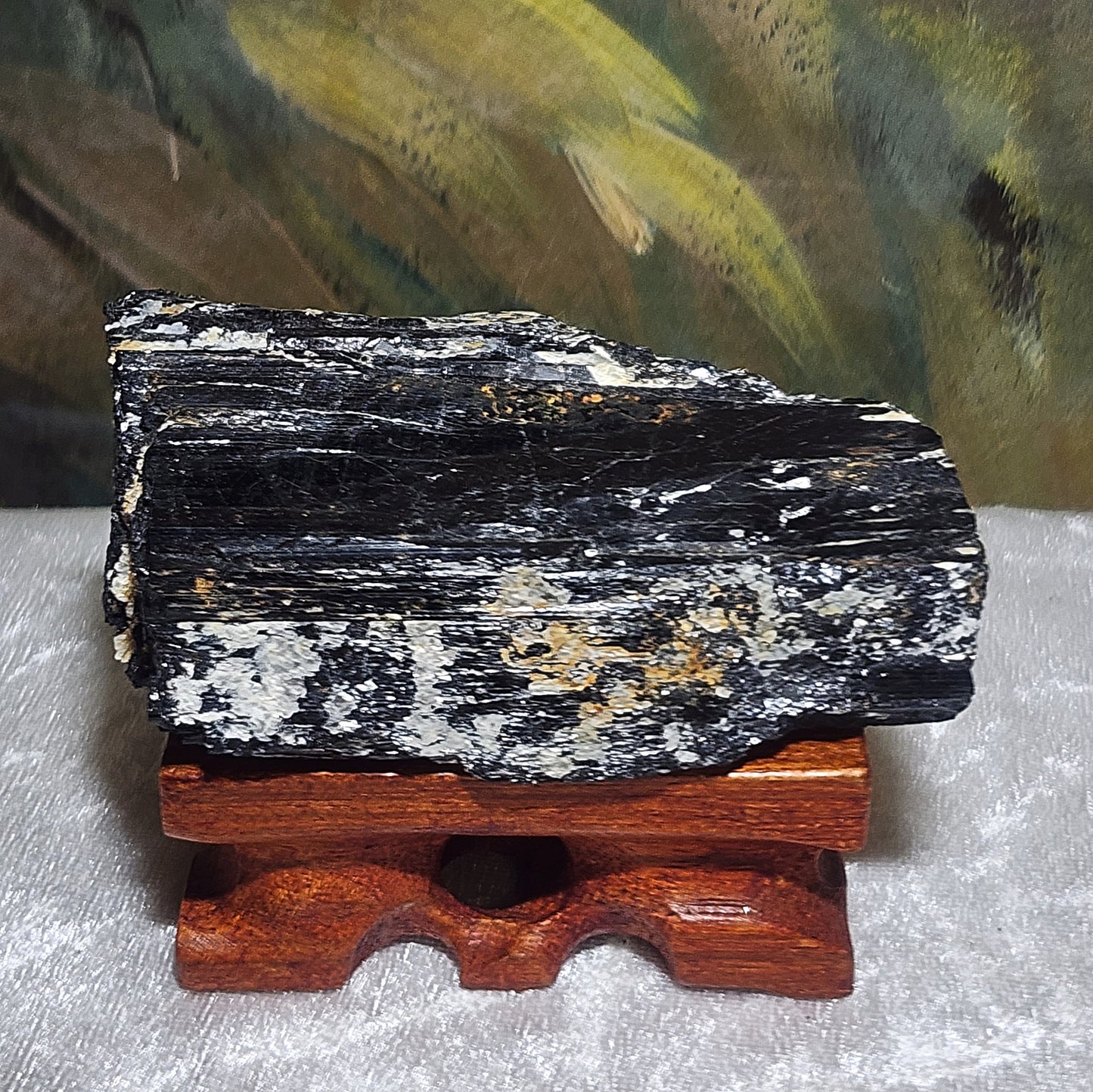 231g Raw Black Tourmaline with some silvery Mica co-growth, very reflective surface handheld decor display 天然黑碧玺原石带云母片超亮皮手把摆件