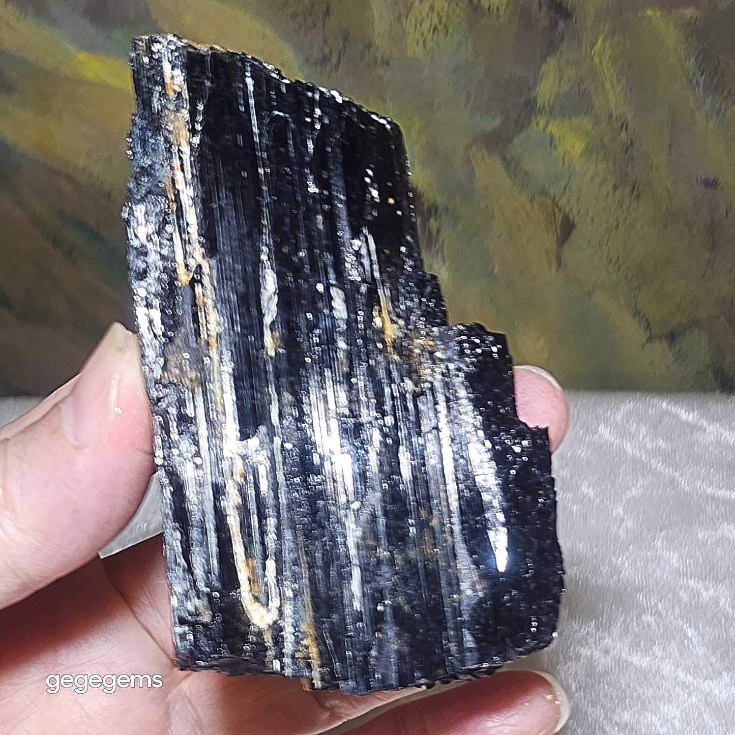 231g Raw Black Tourmaline with some silvery Mica co-growth, very reflective surface handheld decor display 天然黑碧玺原石带云母片超亮皮手把摆件