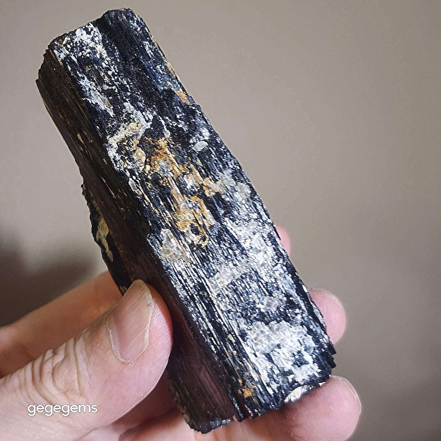 231g Raw Black Tourmaline with some silvery Mica co-growth, very reflective surface handheld decor display 天然黑碧玺原石带云母片超亮皮手把摆件