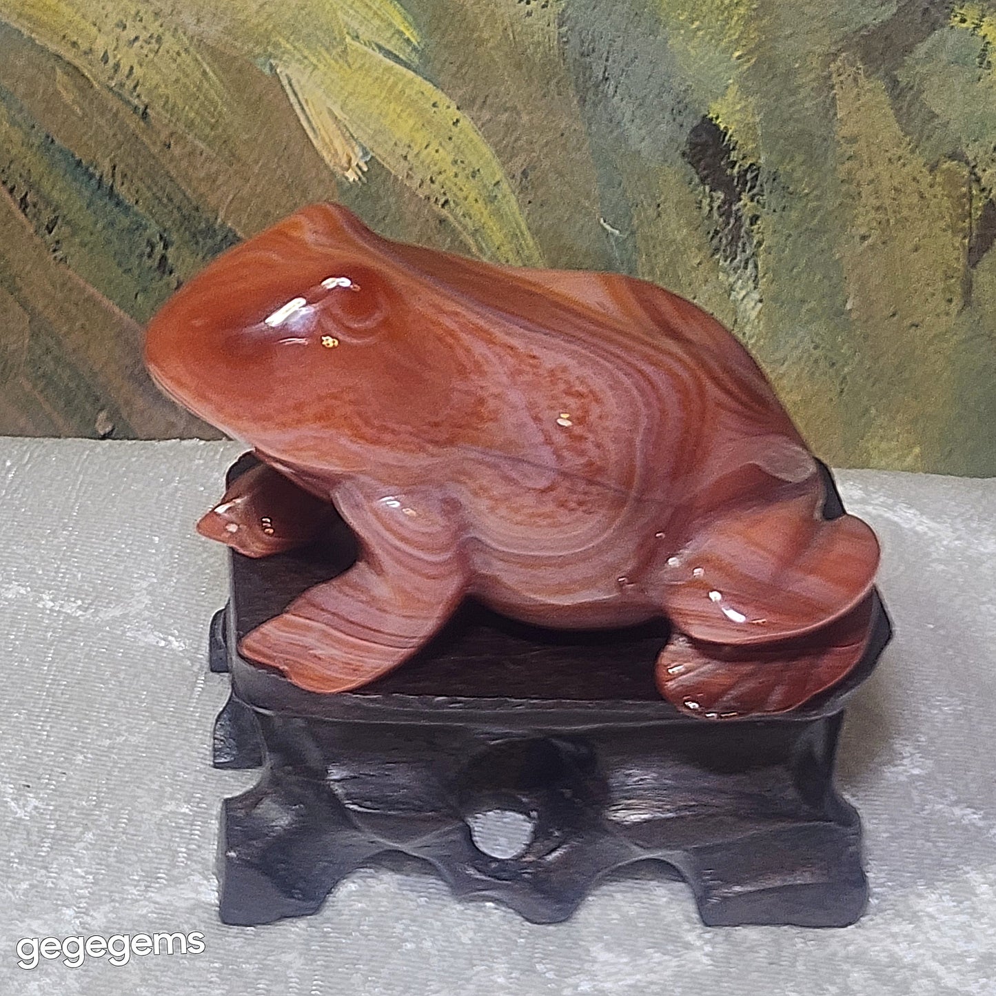 Gegegems premium natural Sardonyx 3 dimensional Frog handheld display [Natural crystal] 精品天然缠丝玛瑙立体青蛙把件摆件