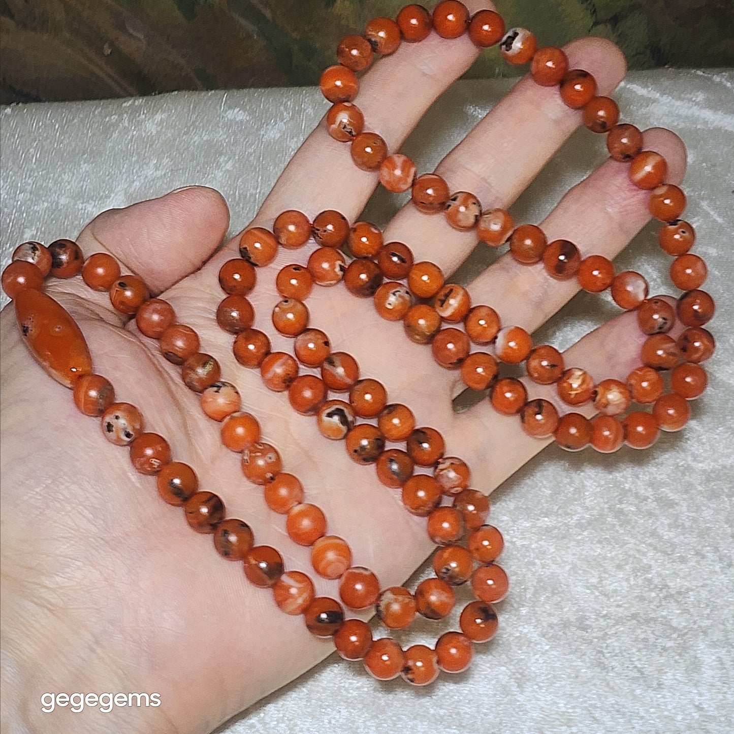Gegegems Creation premium 8.2mm  Baoshan Nan Hong white Lianpu 108 beads & Kunming Nan Hong barrel bead necklace [Natural Crystal] 精品保山南紅満色白脸谱108配云南昆明南红桶珠项链