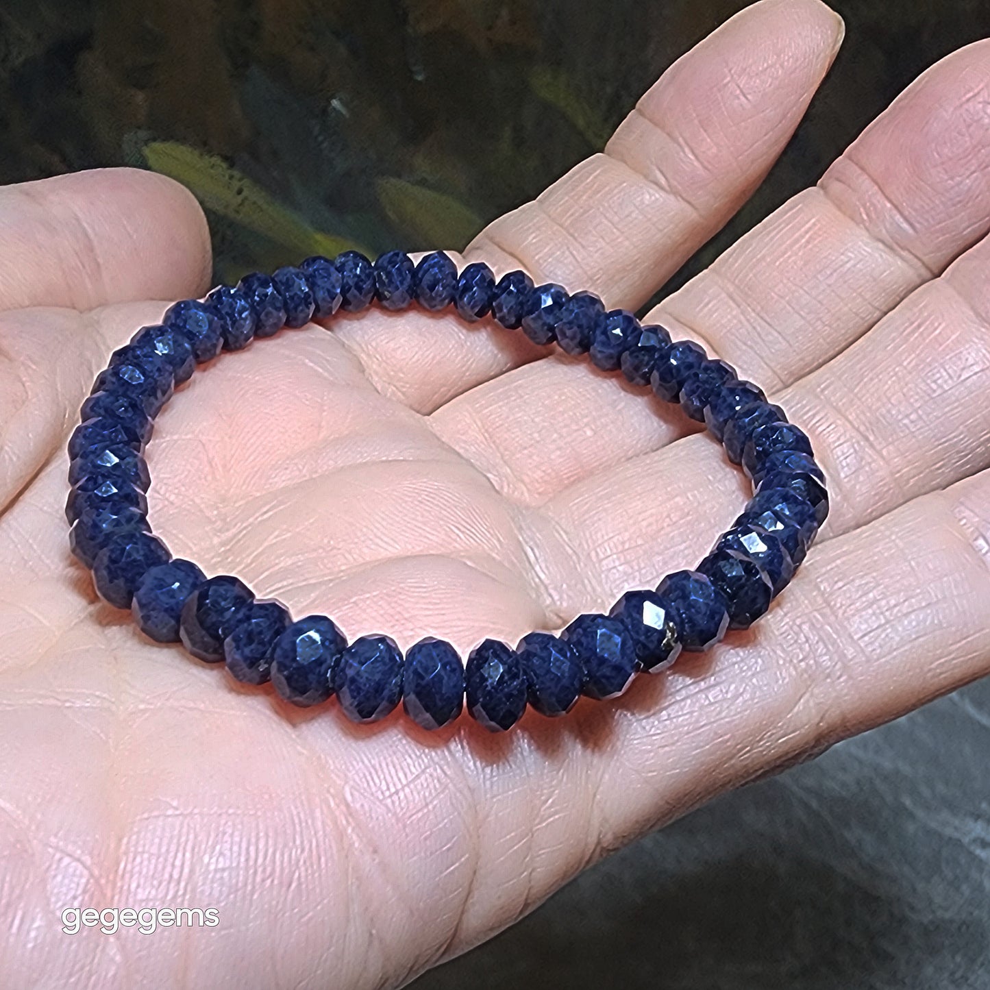 Gegegems Premium 6.2mm faceted raw blue Sapphire bracelet [Natural Crystal] 优质蓝宝石原石切面手链