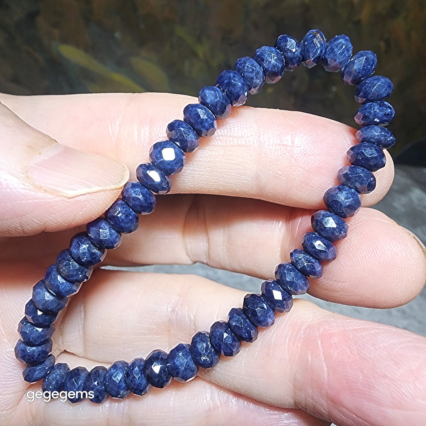 Gegegems Premium 6.2mm faceted raw blue Sapphire bracelet [Natural Crystal] 优质蓝宝石原石切面手链