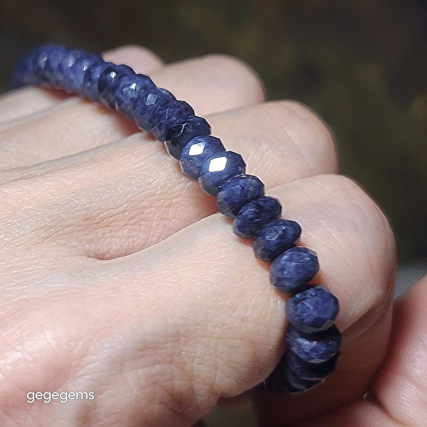 Gegegems Premium 6.2mm faceted raw blue Sapphire bracelet [Natural Crystal] 优质蓝宝石原石切面手链