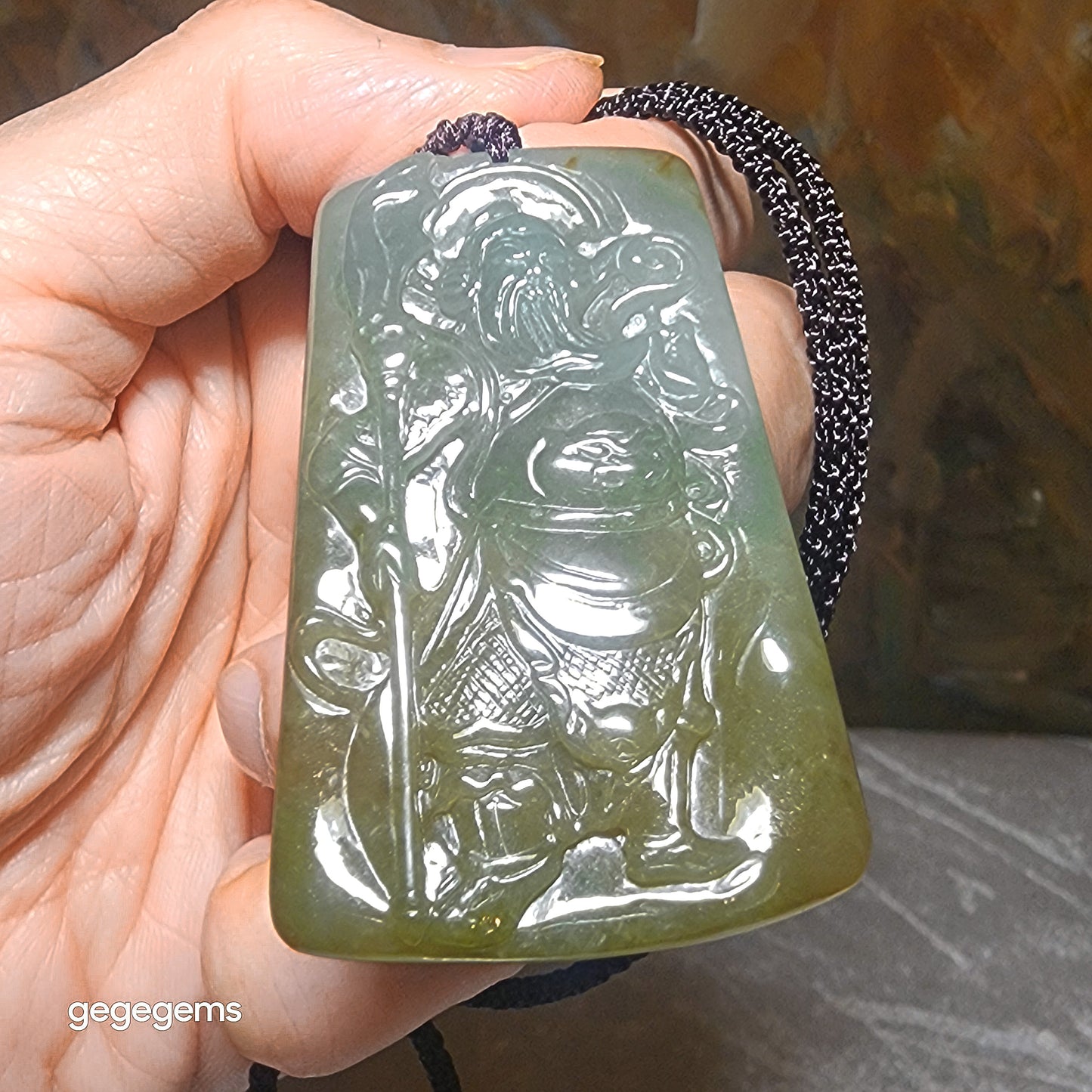 Premium Type A Yellow Jadeite light green Guan Gong (Guan Yu) Jade pendant (with certificate) [Natual Crystal] 优质翡翠黄翡A货淡绿关公吊坠(带证书)