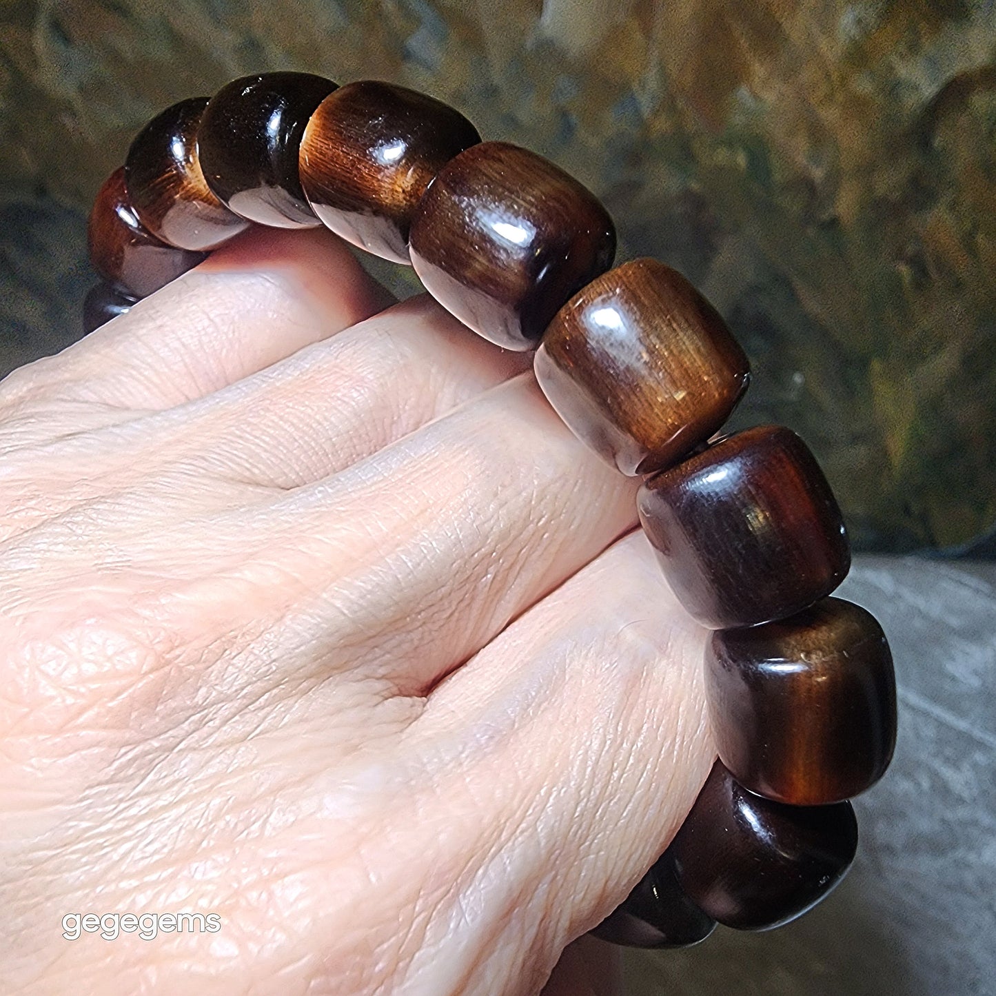 Premium 12mm Tibetan aged barrel beads bracelet 精品藏传天然老甲料桶珠富甲天下手链