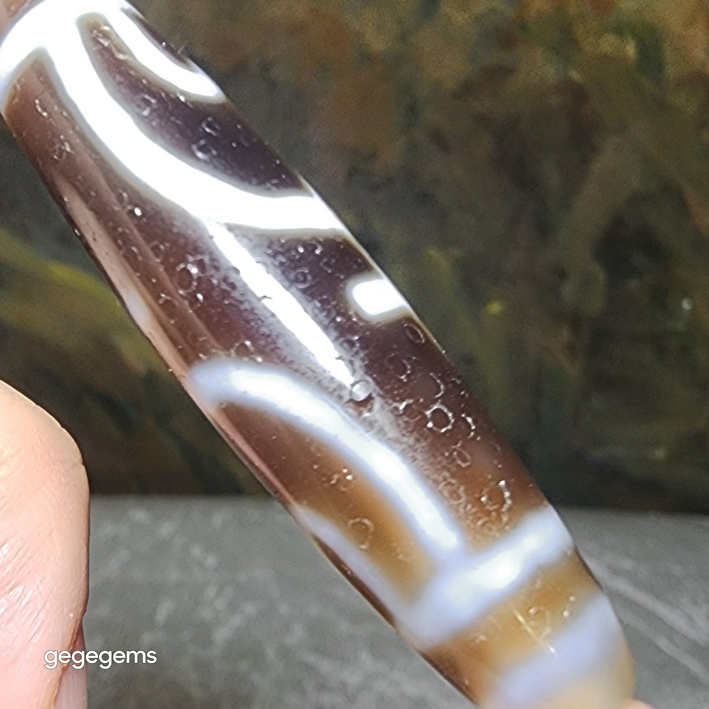 57.6mm Aged Tibetan Agate Longevity Treasure Vase Dzi (Free necklace cord) [Natural Crystal] 藏传老料长寿宝瓶天珠(送项链绳)