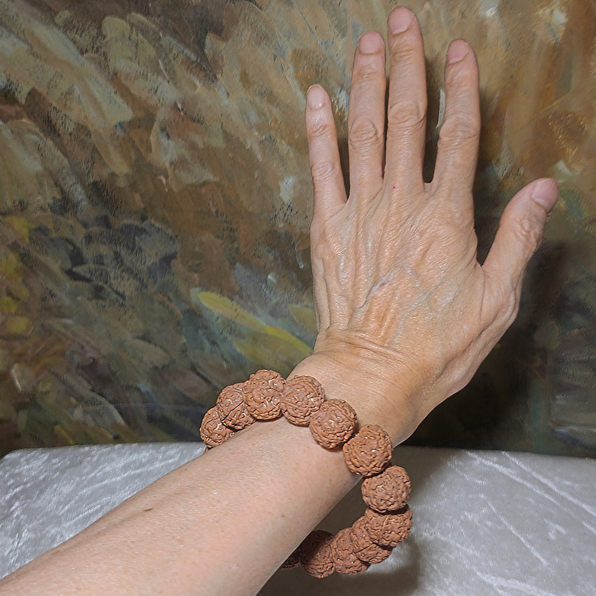 Premium 20mm natural Nepal Rudraksha high altitude (dense & high natural oil contents) pinkish same tree Double Dragons Panlong 5 Mukhi bracelet 精品尼泊尔五瓣高山安娜籽粉红皮同树双龙盘龙大金刚菩提子手链