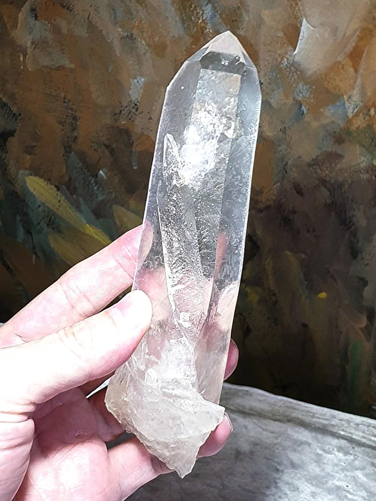 Premium 17 cm natural untreated unprocessed raw Clear Quartz point [Natural Crystal] 精品天然未打磨白水晶柱原石