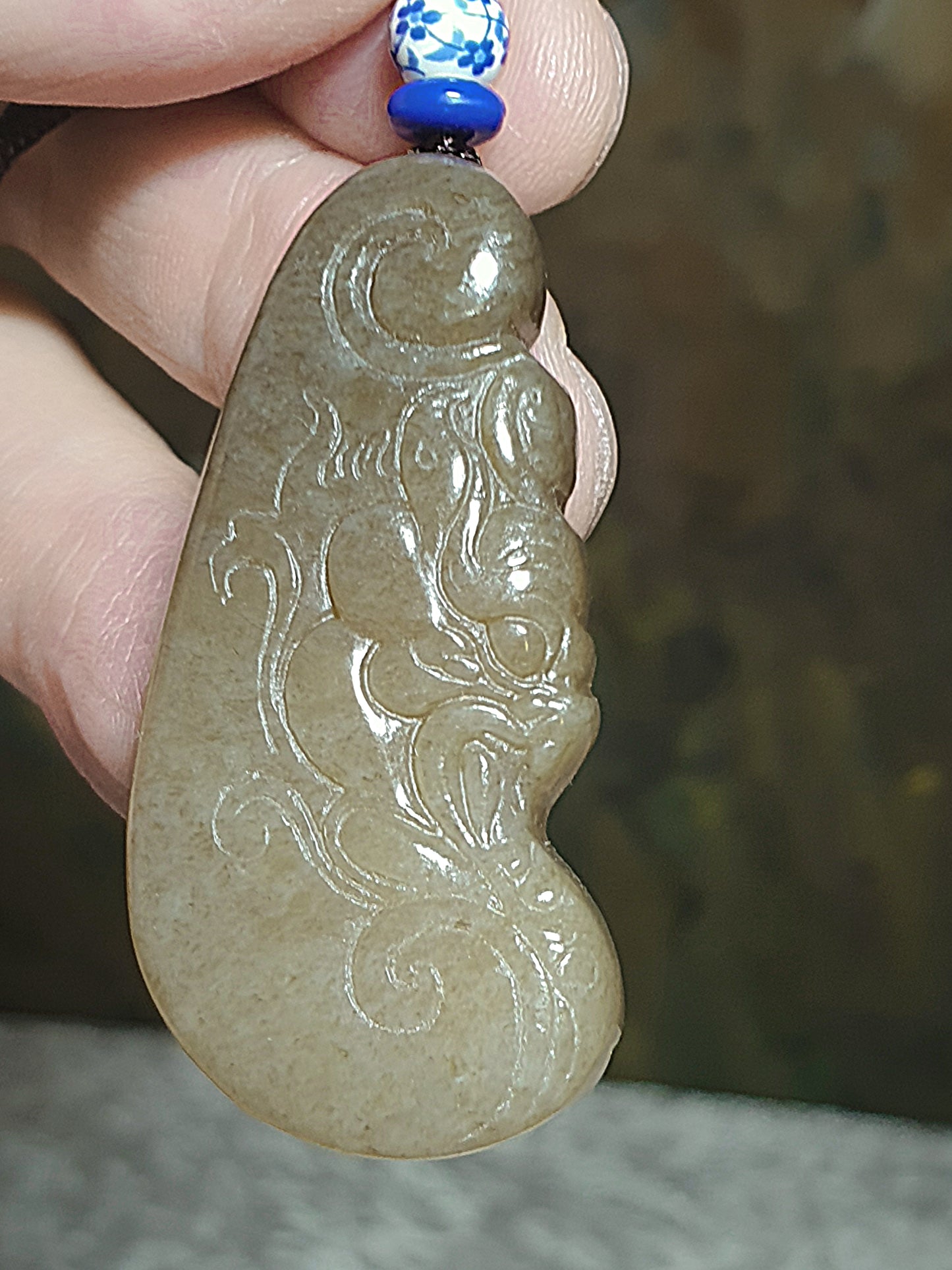 Premium natural caramel brown Nephrite Ancient Pi Xiu pendant (with certificate) [Natural Crystal] 优质和田玉全糖古兽貔貅吊坠(带证书)