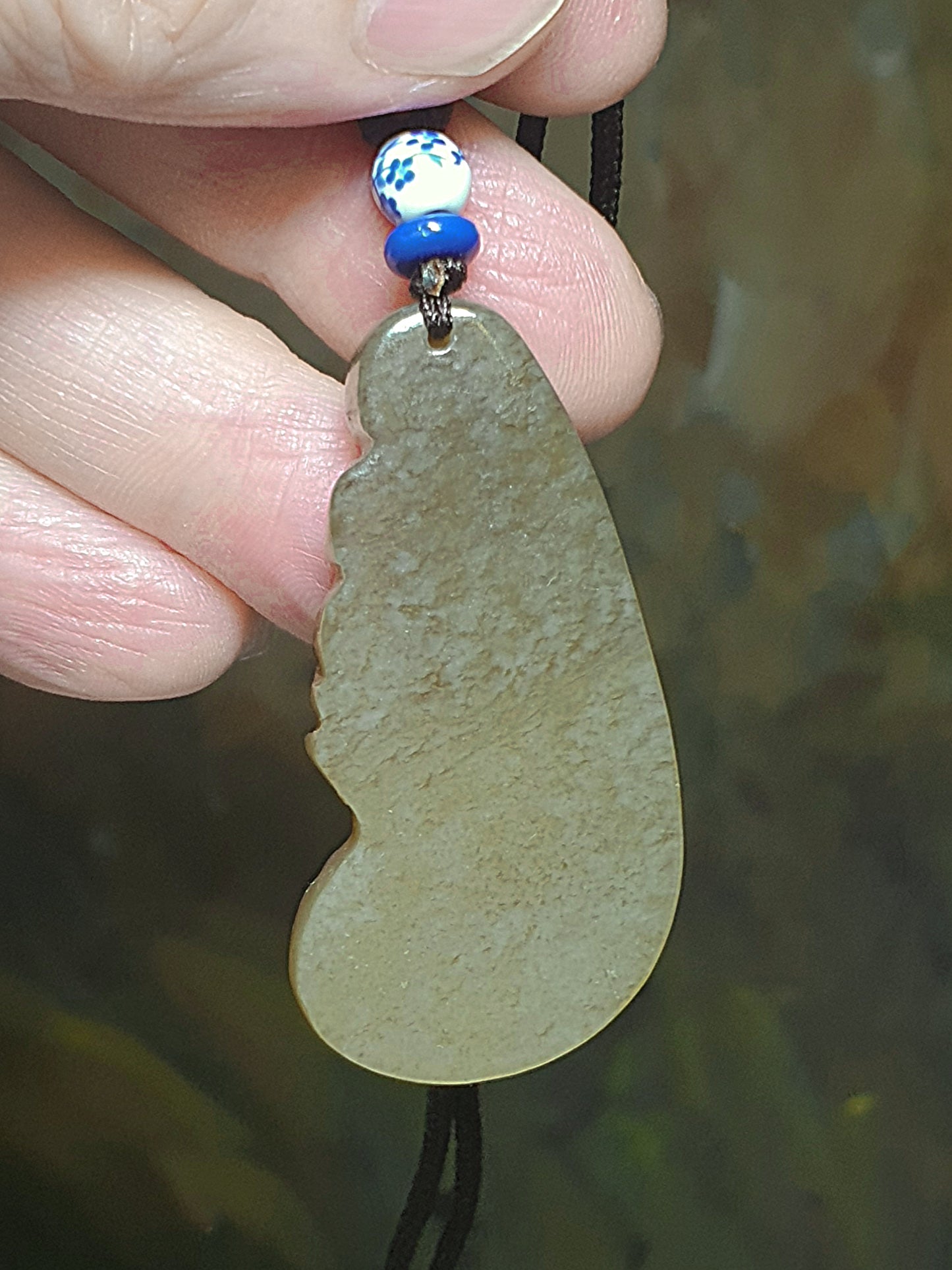 Premium natural caramel brown Nephrite Ancient Pi Xiu pendant (with certificate) [Natural Crystal] 优质和田玉全糖古兽貔貅吊坠(带证书)