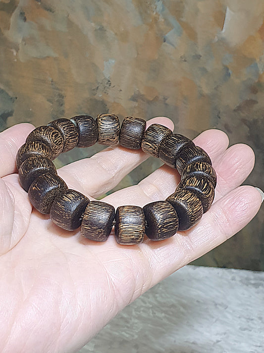 [Reserved A] Premium 15mm South East Asian Agarwood traditional barrel beads bracelet (with certificate) 15毫米优质星洲系沉香桶珠手链(带证书)