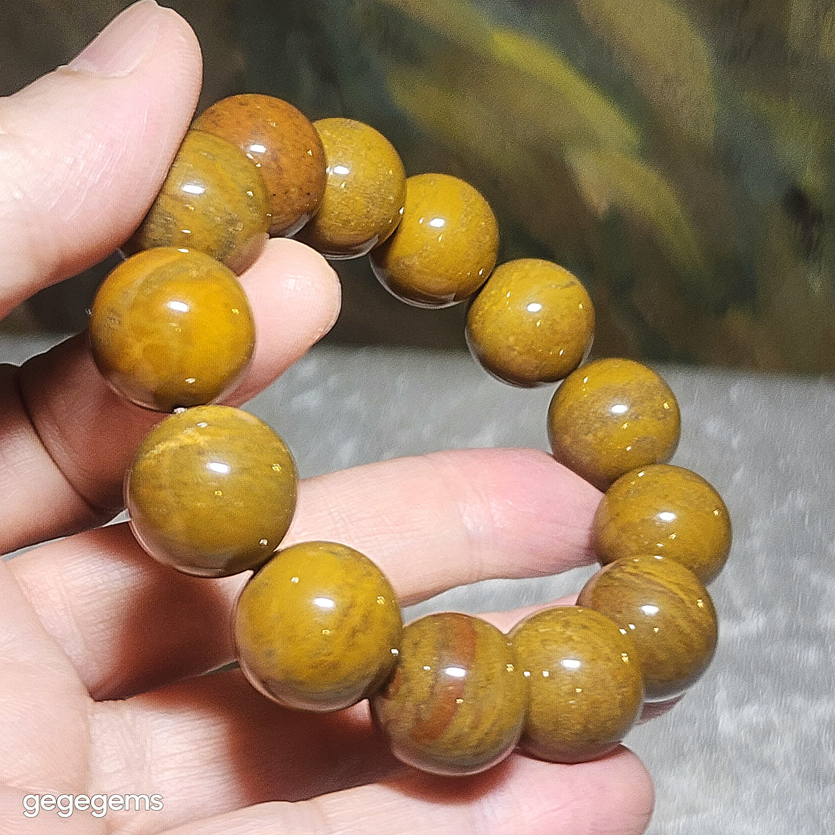 Gegegems Collection 16mm Premium Madagascar Petrified Wood brownish yellow natural pattern bracelet [Natural Crystal] 精品16毫米马达加斯加木化石褐黄天然木纹手链