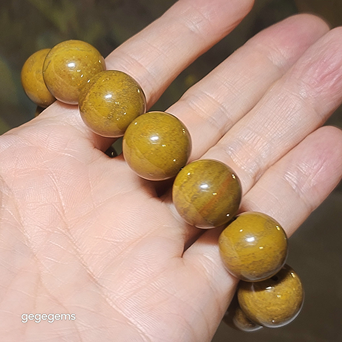 Gegegems Collection 16mm Premium Madagascar Petrified Wood brownish yellow natural pattern bracelet [Natural Crystal] 精品16毫米马达加斯加木化石褐黄天然木纹手链