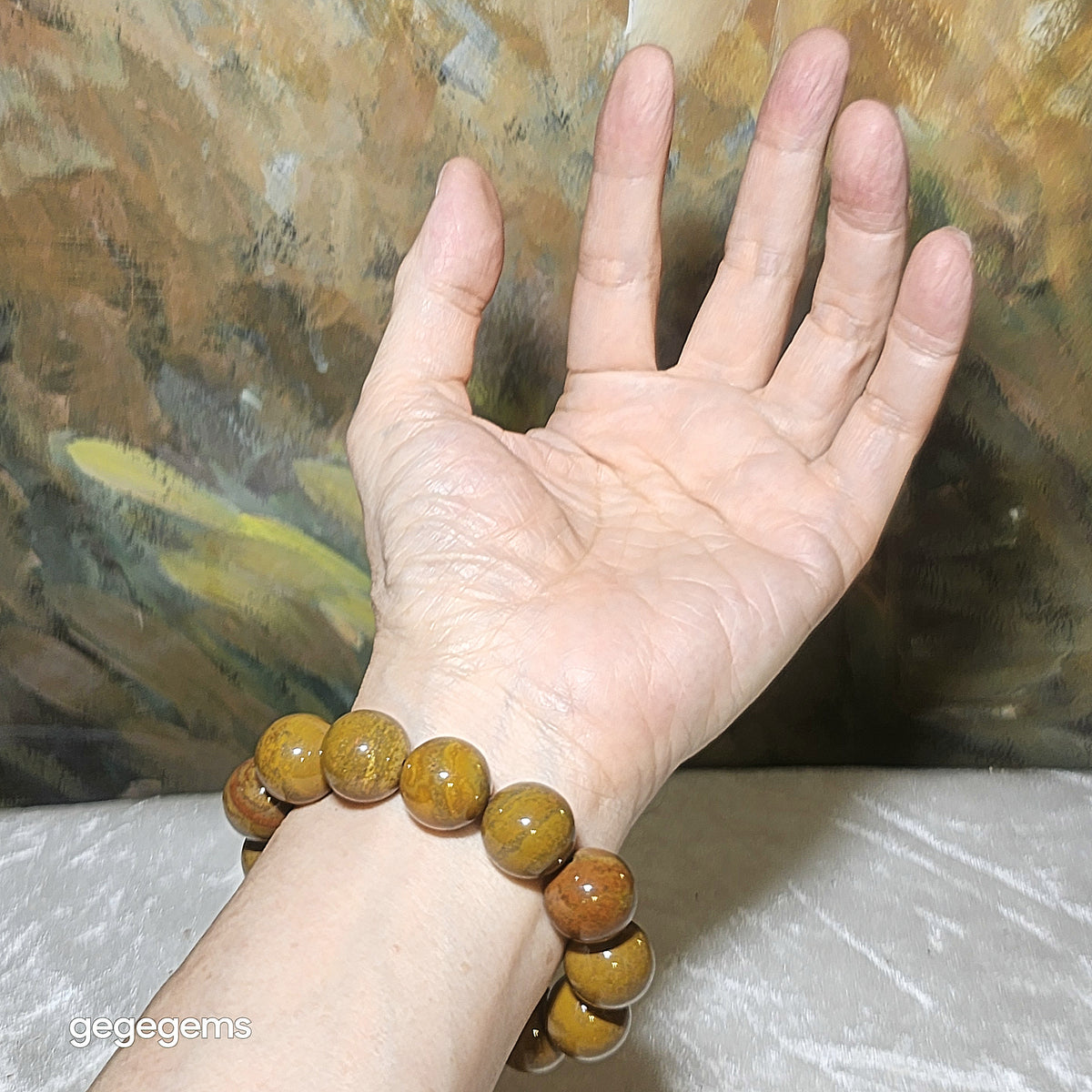 Gegegems Collection 16mm Premium Madagascar Petrified Wood brownish yellow natural pattern bracelet [Natural Crystal] 精品16毫米马达加斯加木化石褐黄天然木纹手链