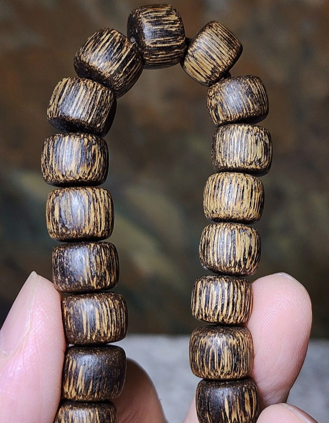 11.5mm South East Asian Agarwood traditional old style bead bracelet (with certificate) 11.5毫米星洲系沉香老型珠手链(带证书)