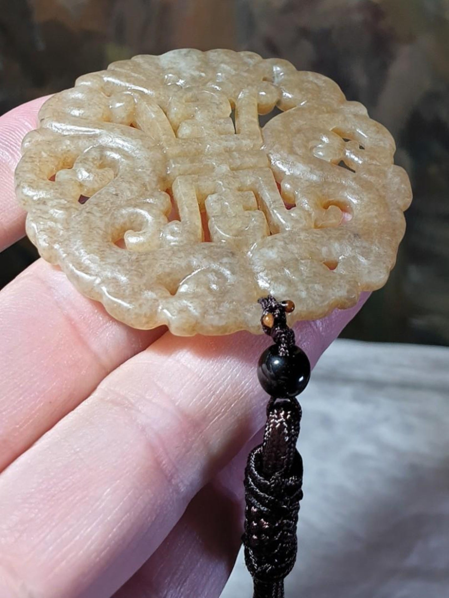 Premium caramel brown Nephrite pendant hollowed out and carved on both sides double dragons, bat and "longevity (寿) in ancient Chinese characters (with certificate) 和田玉且末全糖吊坠(镂空双面刻双龙、蝙蝠与小篆体"寿")(带证书)