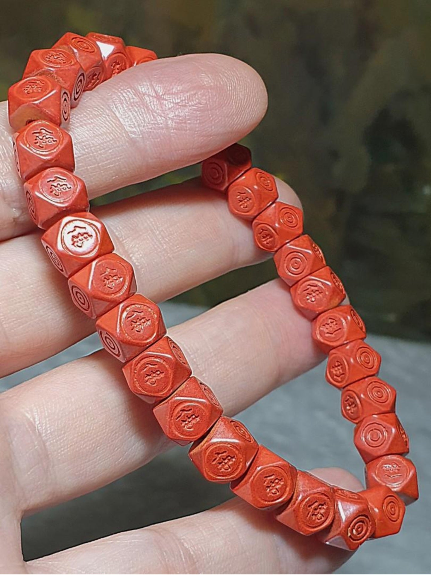 9.1mm purest natural Cinnabar hand carved "Tang Baleng" shape and Chinese Character "Buddha 佛" bracelet [Natural Crystal] 9.1毫米原矿朱砂手工手链雕刻唐八棱双佛字