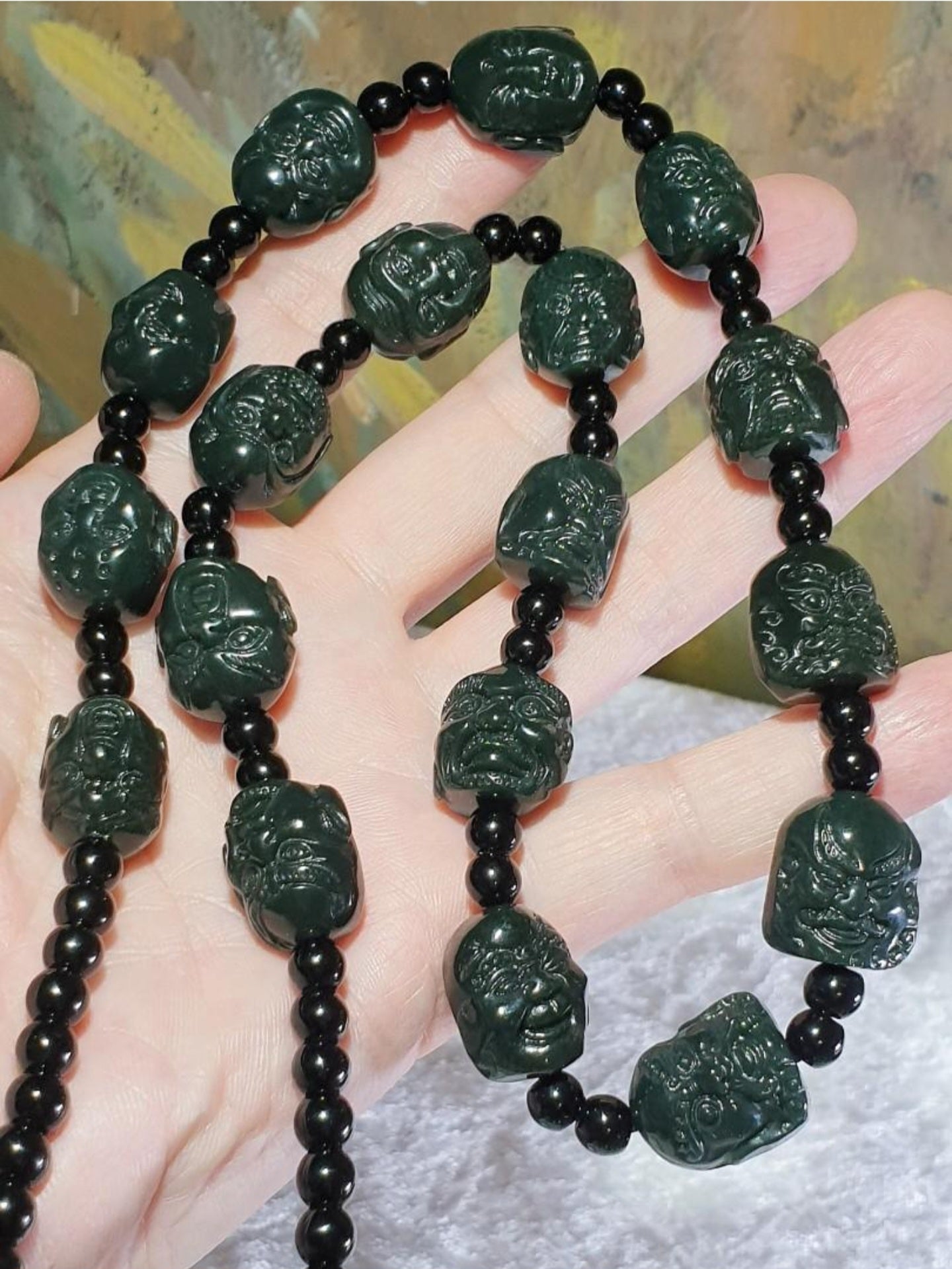 Natural Nephrite deep green 18 Arhats necklace (with certificate) [Natual Crystal] 和田玉深青玉十八罗汉項链(带证书)