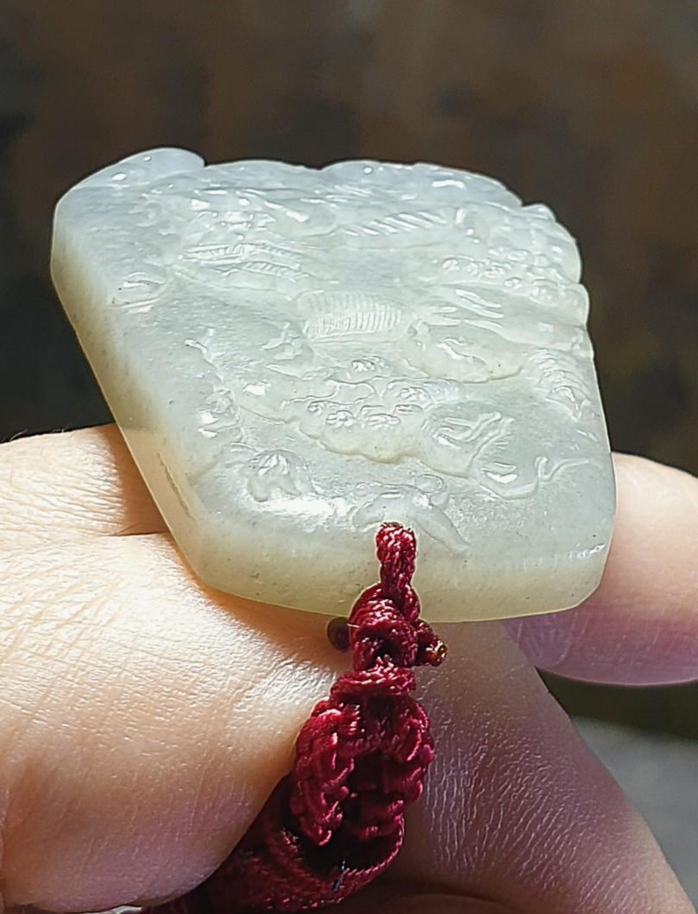 Premium Nephrite Qinghua Landscape pendant (with certificate) 优质和田玉青花山水吊坠(带证书)