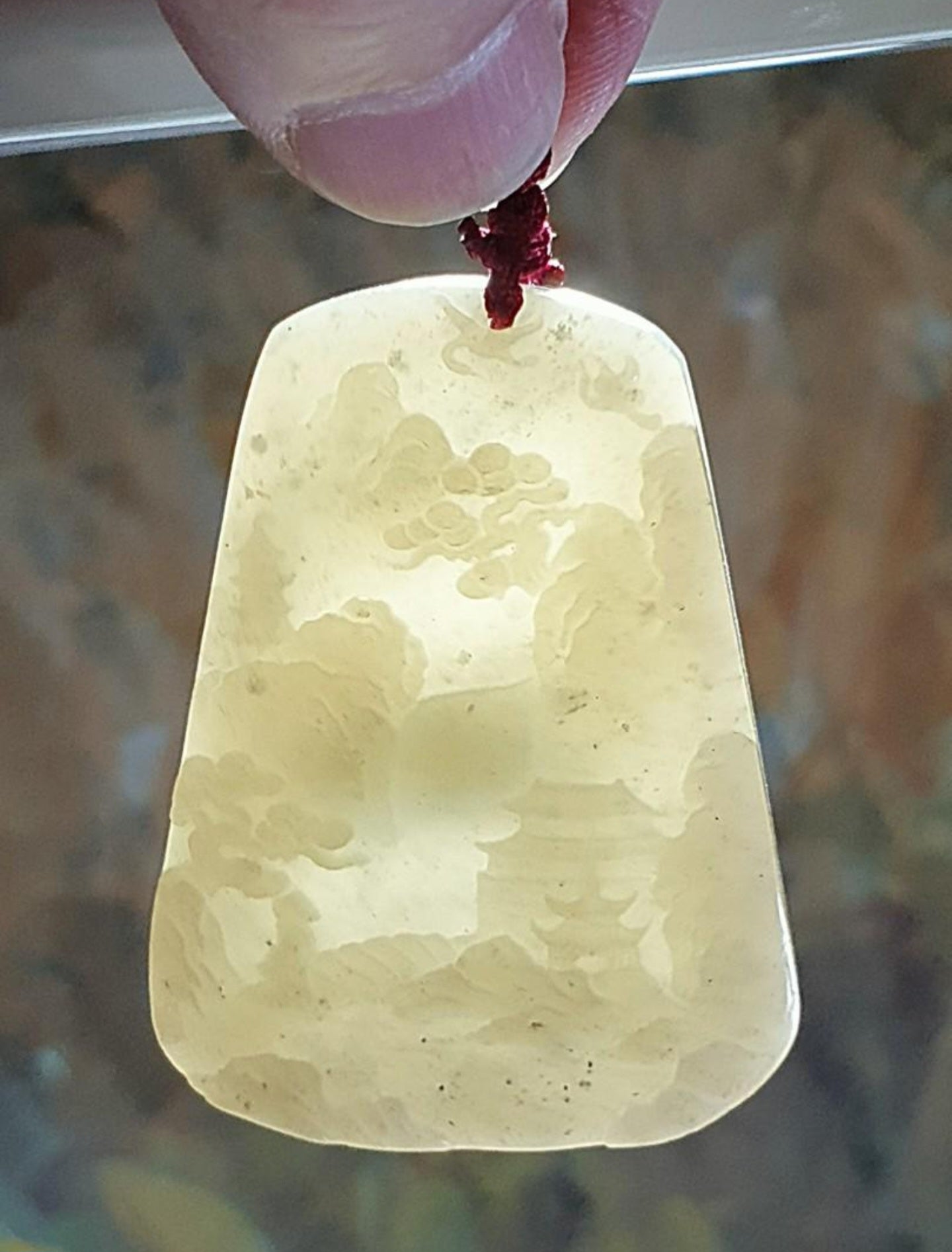 Premium Nephrite Qinghua Landscape pendant (with certificate) 优质和田玉青花山水吊坠(带证书)