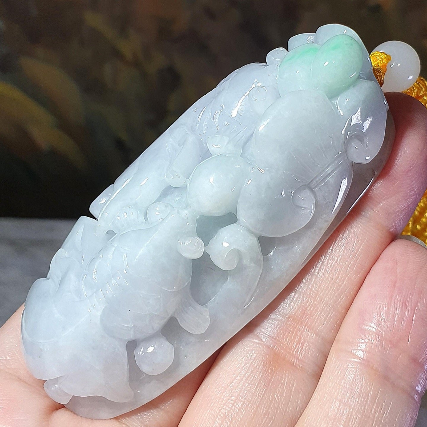 Gegegems Collection premium Type A Jadeite light green light lavender Ruyi & two Goldfish handheld large pendant (with certificate) 精品翡翠淡绿淡紫如意双金鱼手把大吊坠(带证书)
