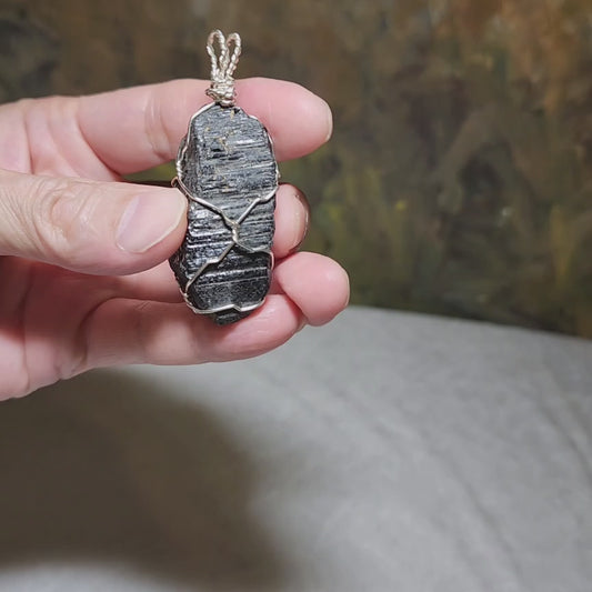 35 grams Handmade wired raw Black Tourmaline pendant [Natural Crystal] 35克手工黑碧玺原石吊坠